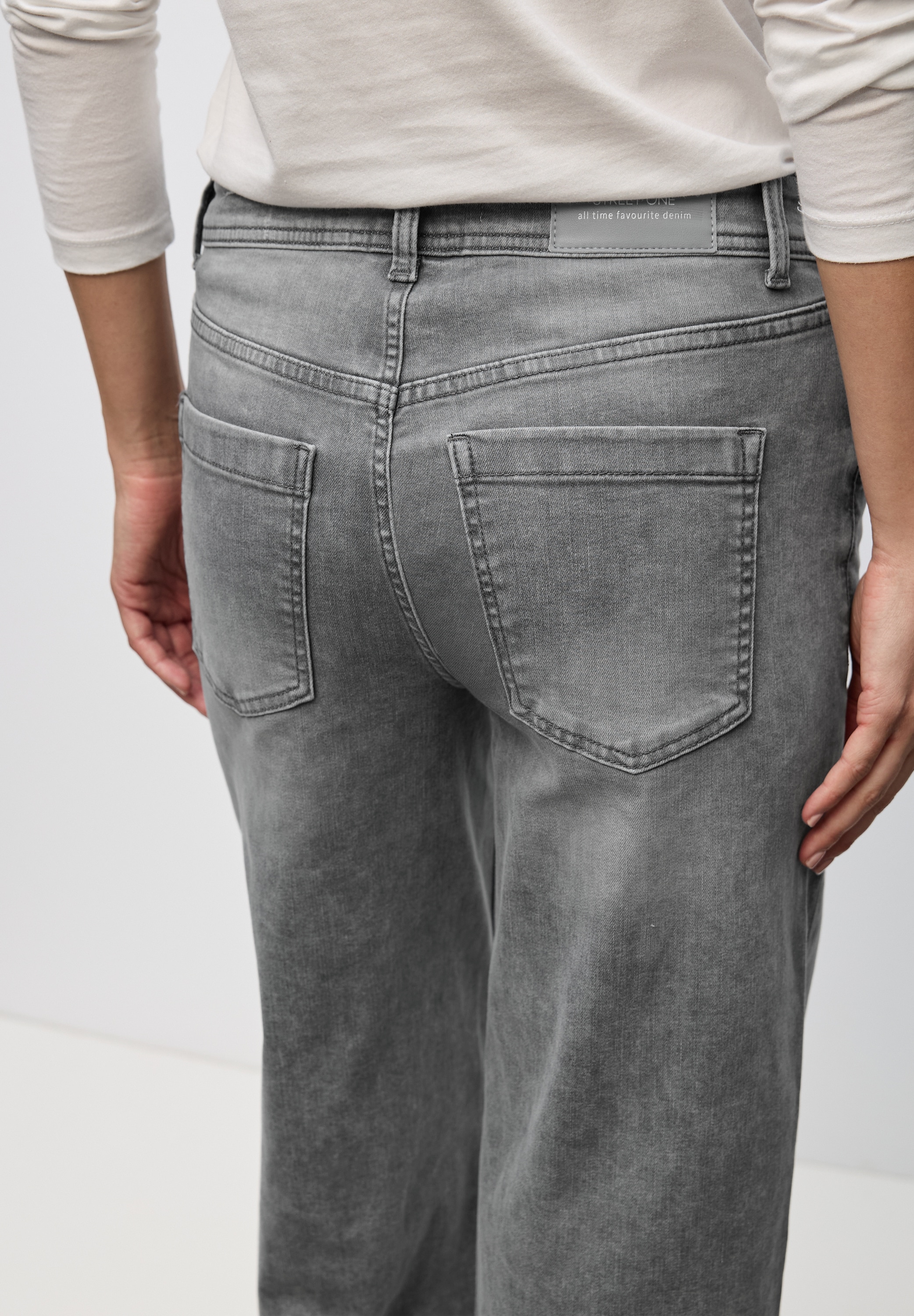 STREET ONE Weite Jeans, im Five-Pocket Style