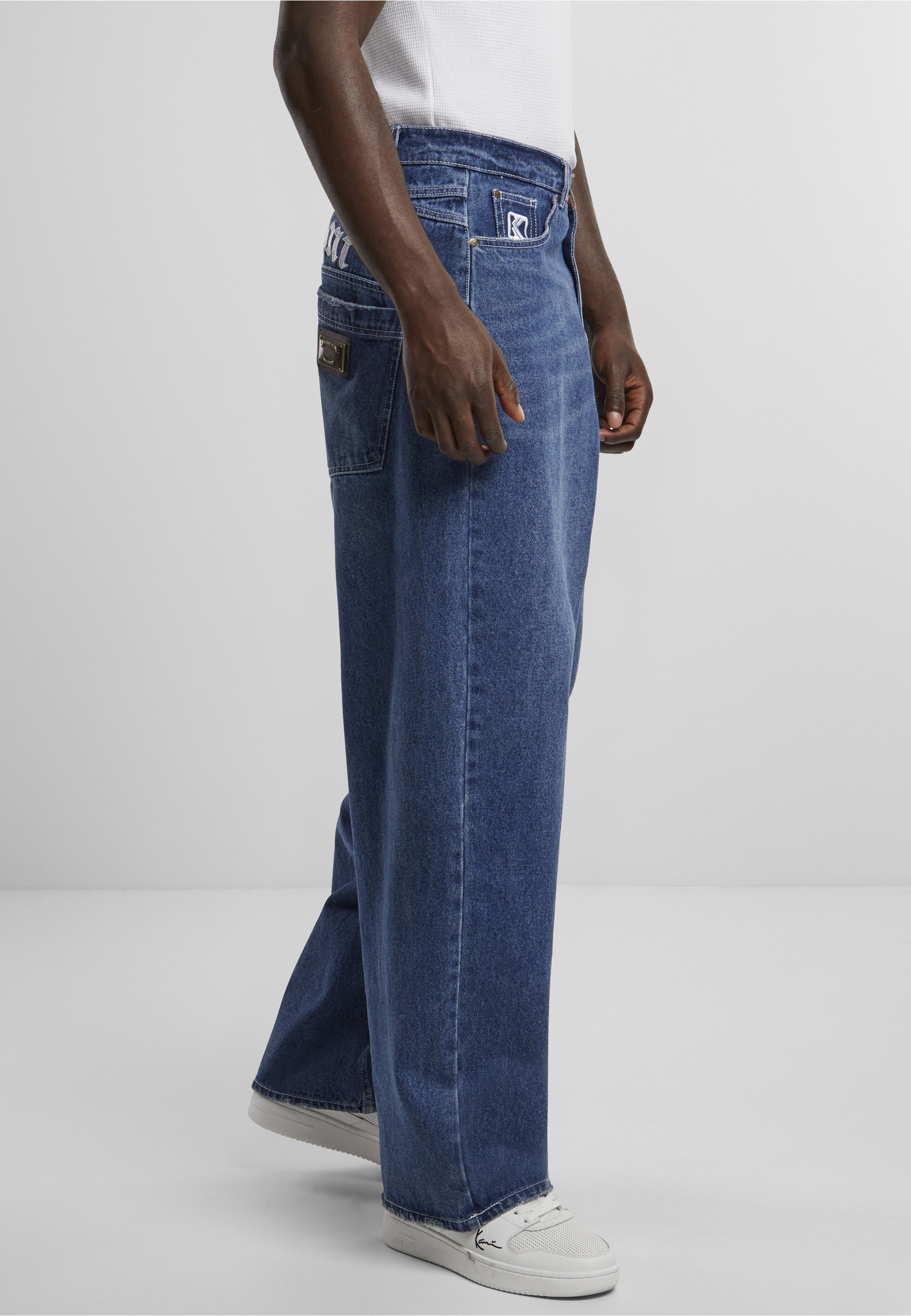 Karl Kani Bequeme Jeans »Karl Kani Herren Karl Kani Metal Plate Baggy Five Pocket Denim«