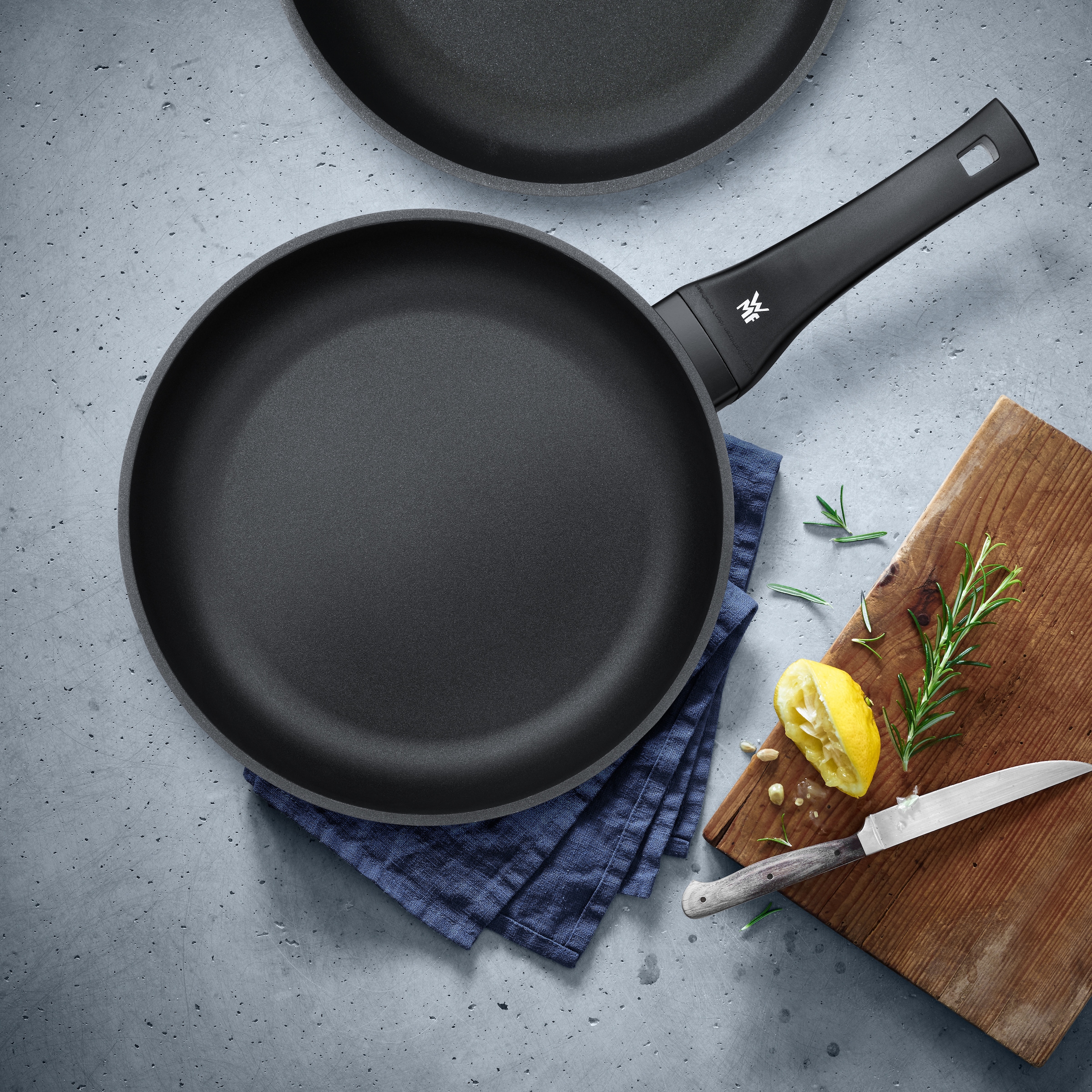 WMF Pfannen-Set »PermaDur Excellent«, Aluminiumguss, (Set, 2 tlg.), 24/28 cm, 3-Schicht Antihaftversiegelung, TransTherm-Allherdboden