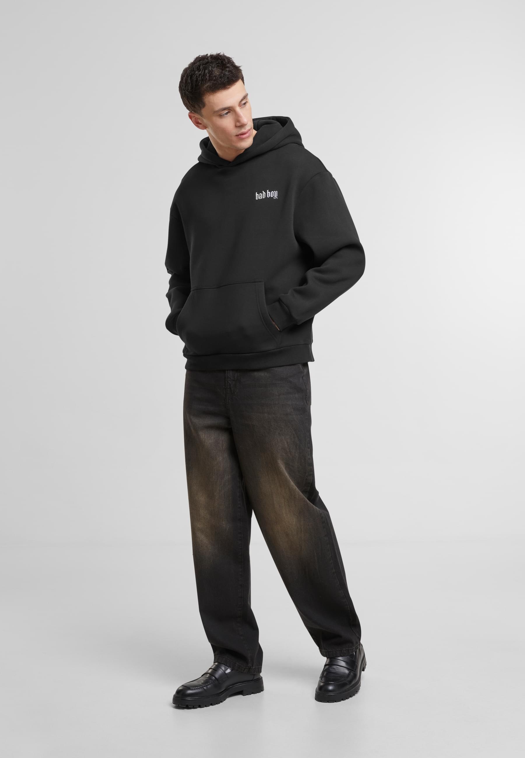 MisterTee Kapuzensweatshirt »MisterTee Bad Boy EMB Fluffy Hoody«, 1 Stk.
