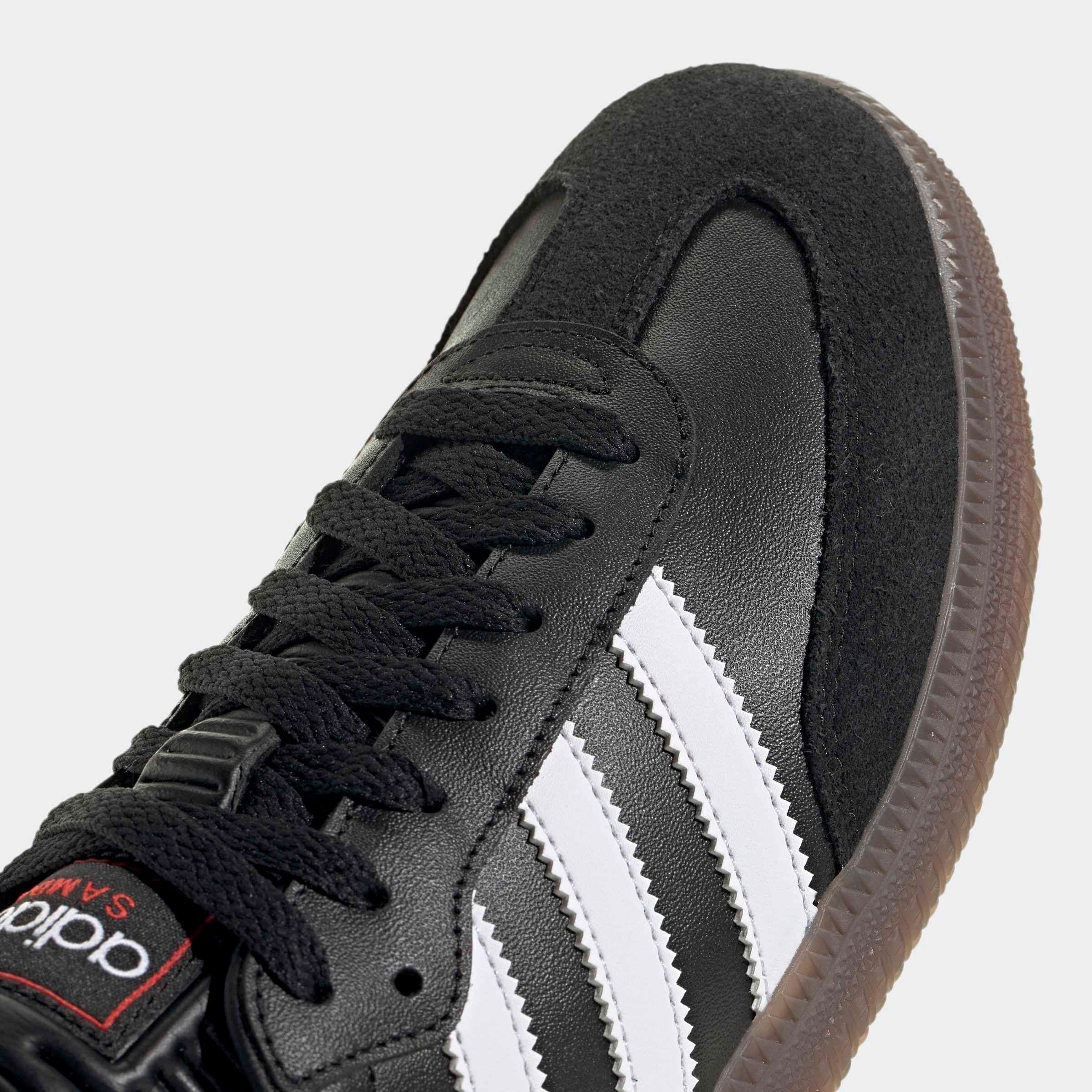 adidas Performance Sneaker »SAMBA IN FUSSBALL«