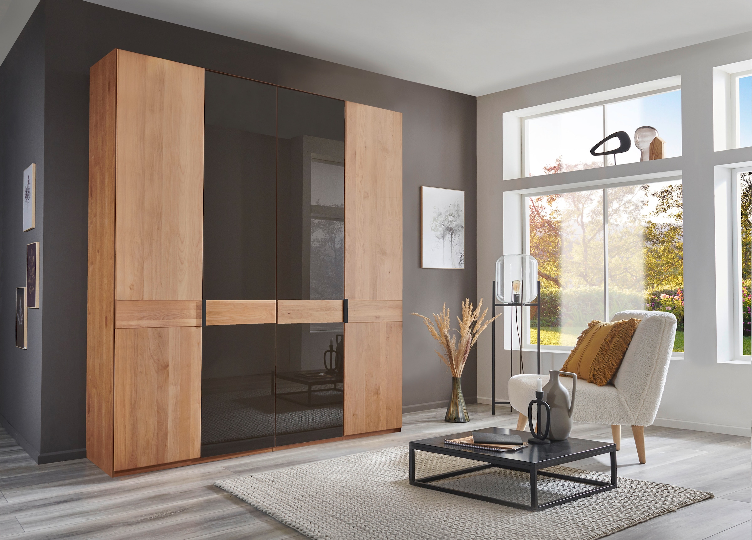 WIEMANN Kleiderschrank "Cardiff, Massivholztüren in Kombination mit Glas- oder Spiegeltüren" 4 Breiten, 2 Höhen 216/236cm auswählbar, hochwertiges Design in langlebiger Qualität, viel Stauraum