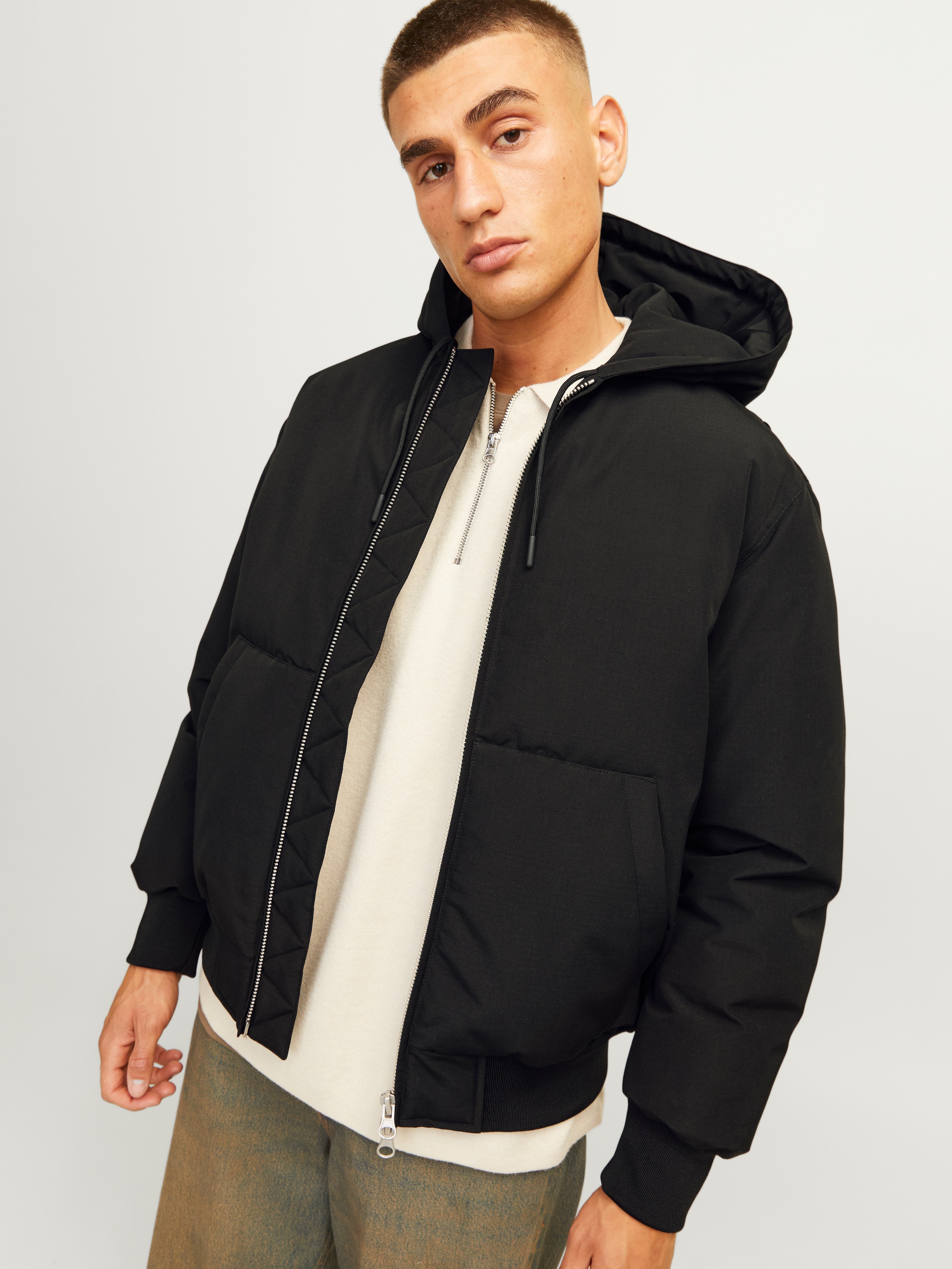 Jack & Jones Bomberjacke "JCOCOLLECTIVE BOMBER JACKET SN" mit Kapuze günstig online kaufen