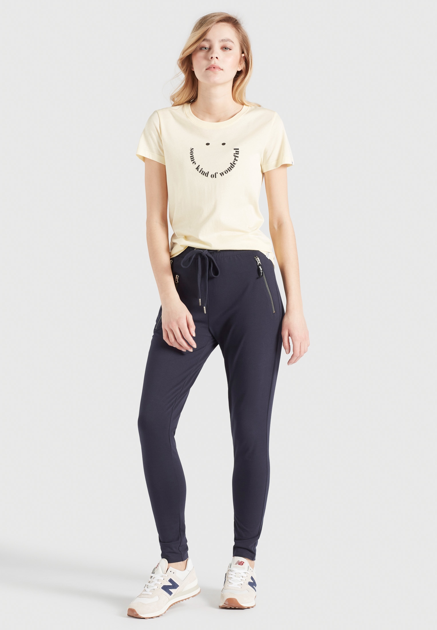 khujo T-Shirt »FRANCESCA SMILE«, mit Statement-Print