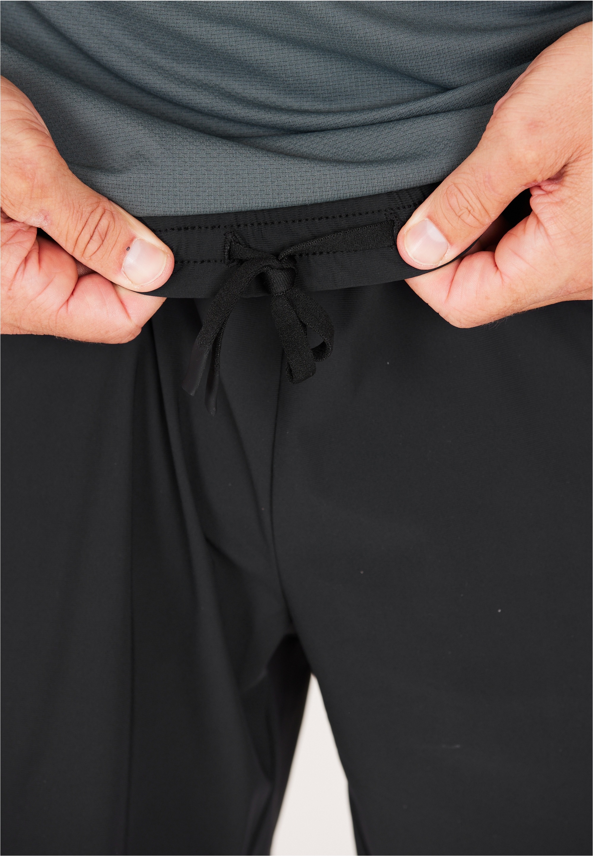 ENDURANCE Shorts »Dyne«, Mit Stretchfunktion und antistatischer Behandlung