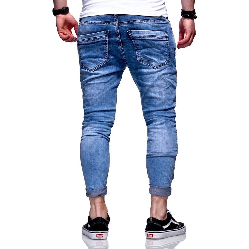 behype Slim-fit-Jeans »PHARREL«