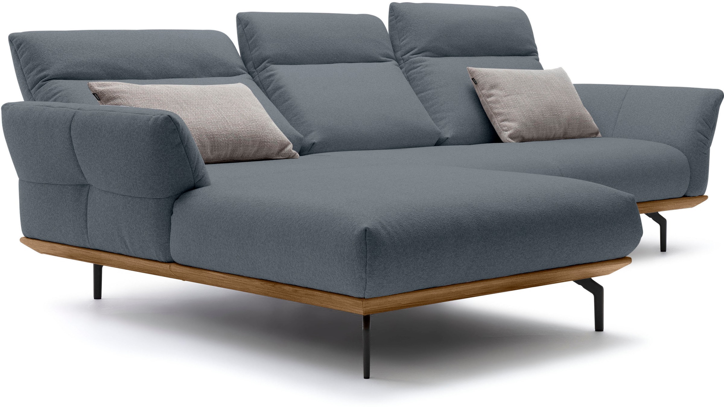 Creation BY ROLF BENZ Ecksofa »CR.460«, Sockel in Nussbaum, Winkelfüße in Umbragrau, Breite 298 cm