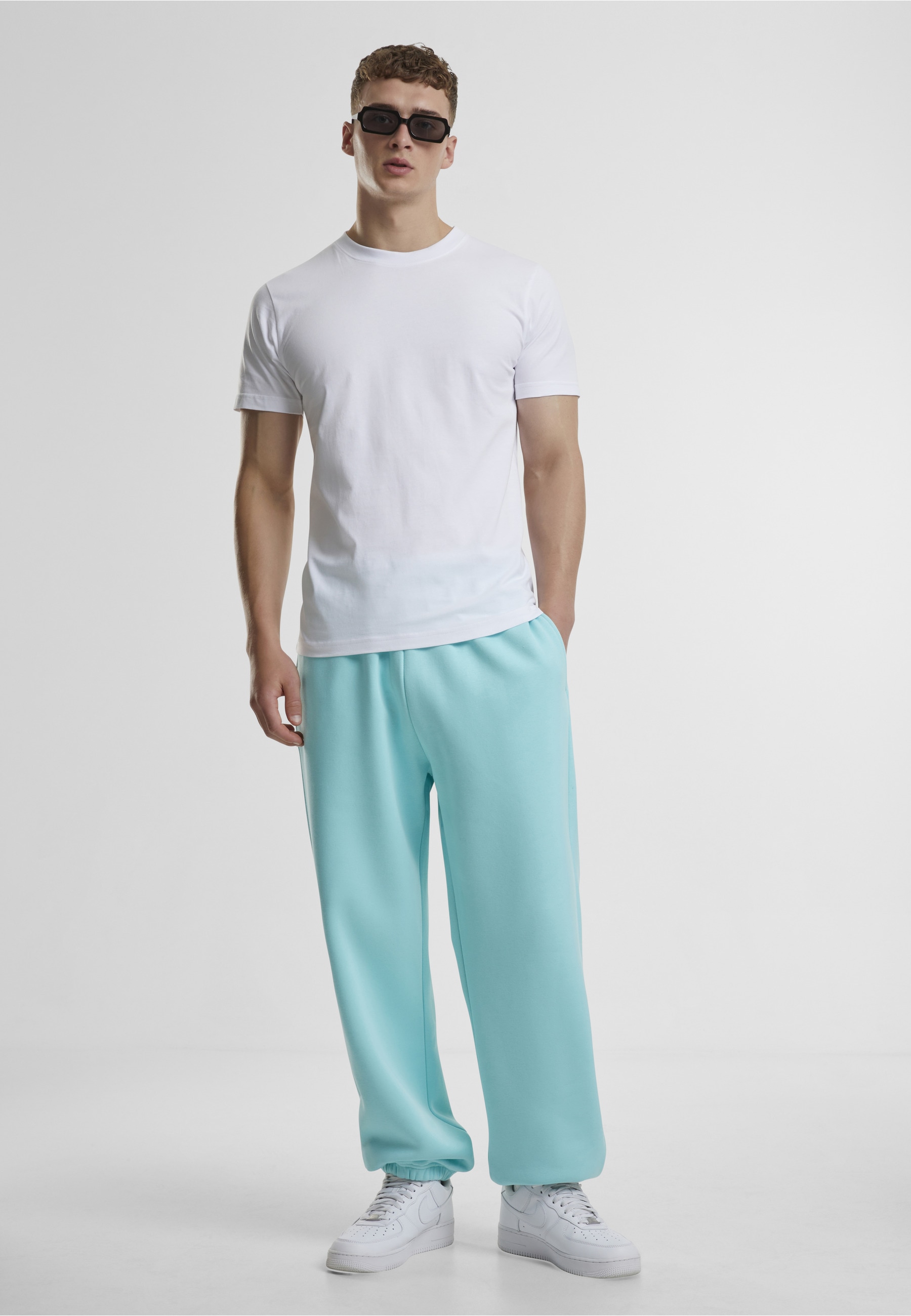 URBAN CLASSICS Jogginghose »Urban Classics Fluffy Sweatpants«
