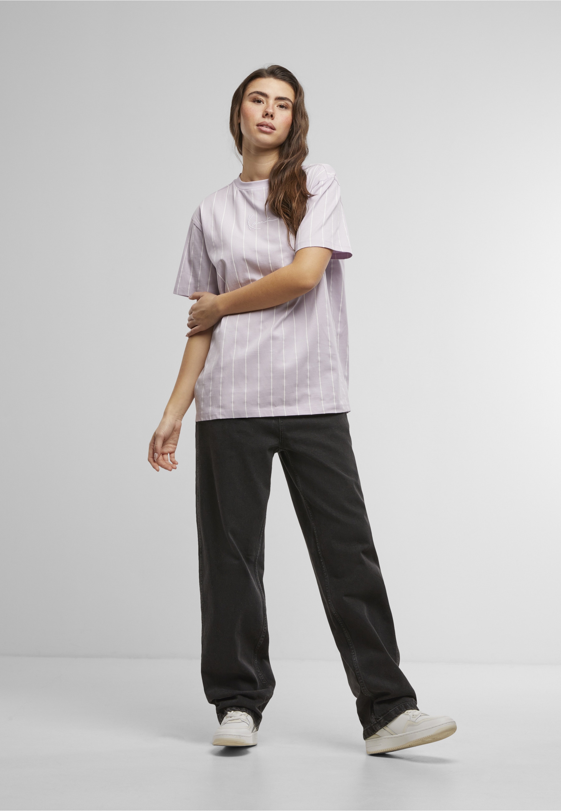 Karl Kani T-Shirt »Karl Kani Small Signature Essential Pinstripe OS Tee lilac/white« 1 Stk.