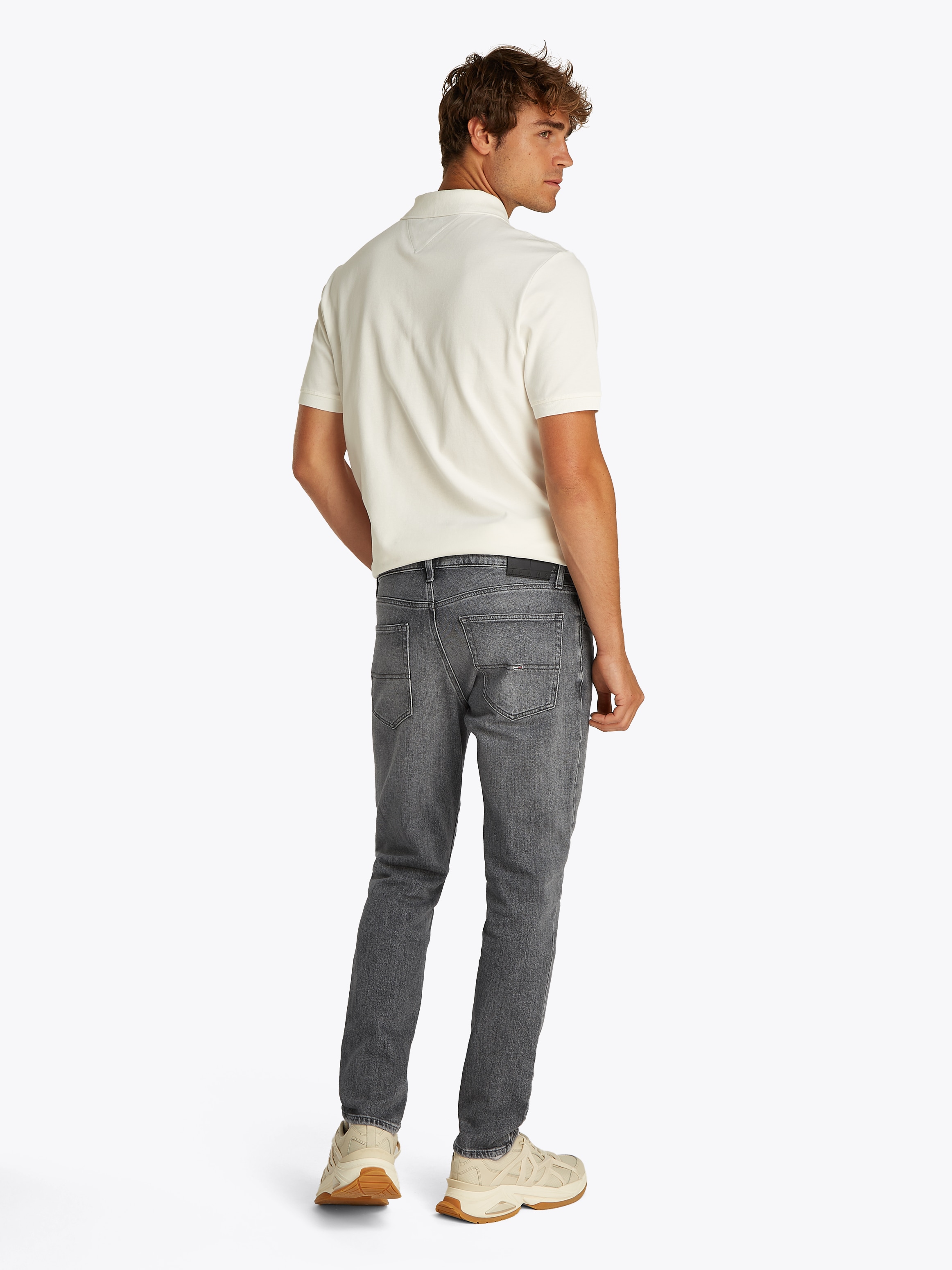 Tommy Jeans Regular-fit-Jeans »SCANTON SLIM BI0177«, Mit Gürtelschlaufen