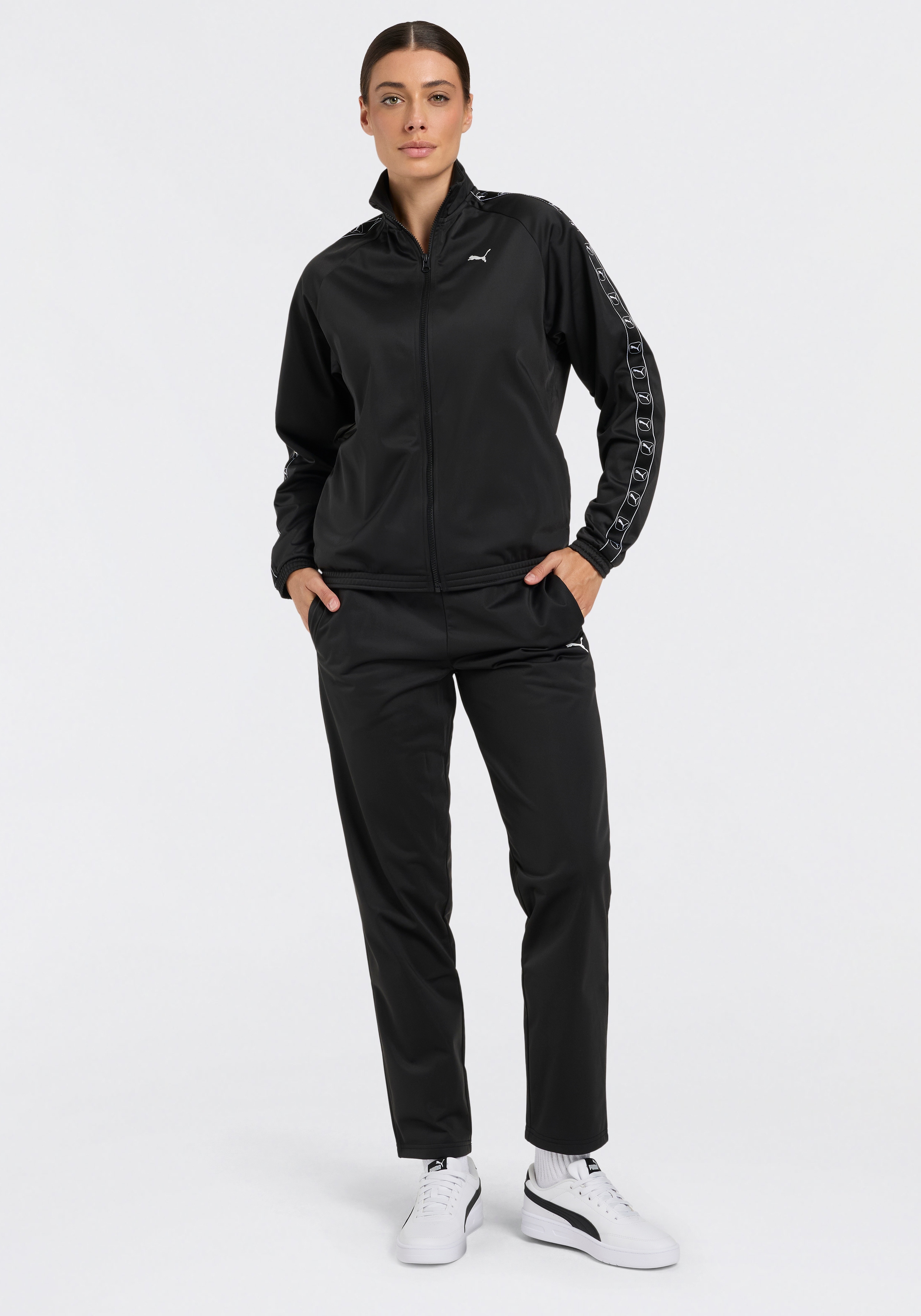 PUMA Trainingsanzug "POLY STANDARD SUIT OP" 2 zweiteiliges Set, mit Knopfleiste, unifarben, aus Polyester
