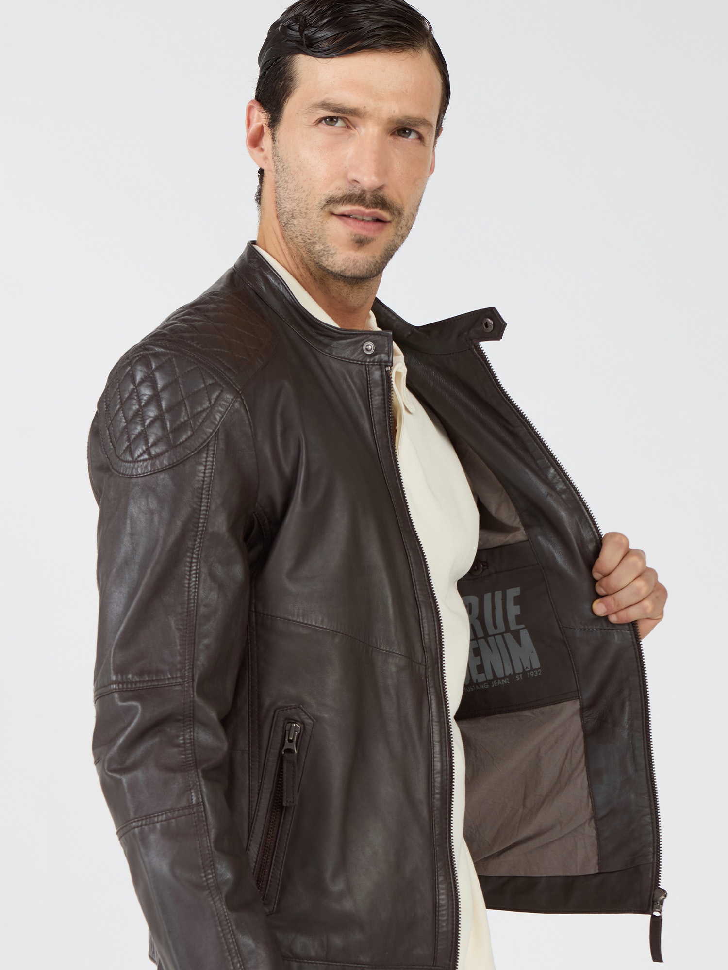 Lederjacke MUSTANG "Max", Herren, Gr. L, braun (schwarz braun), Obermaterial: 100% Lammleder; Innenfutter: 100% Baumwolle; Ärmelfutter: 100% Polyester, ohne Bündchen, Jacken 3
