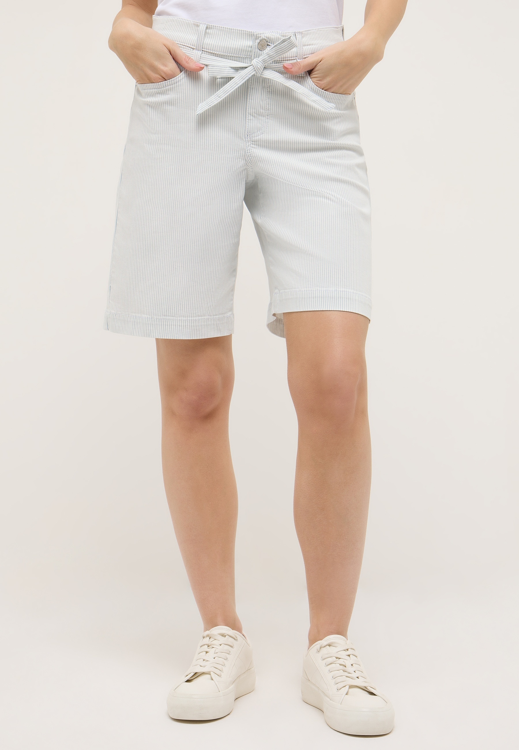 AENGELS Shorts »AENGELS Wide Leg Short Belt«