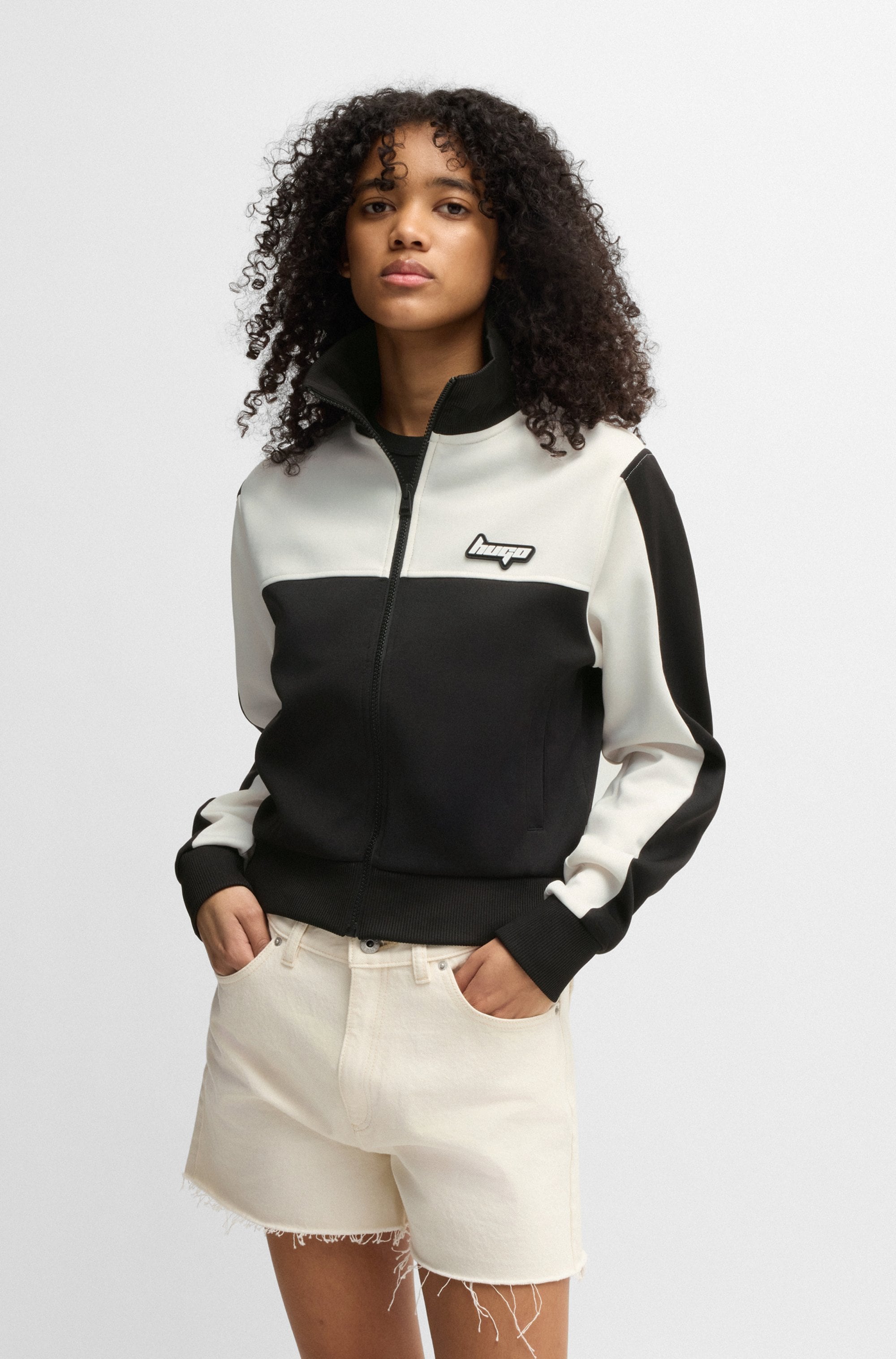 HUGO Blue Sweatshirt "Dalaria", im Retro colorblocking, Logo-Badge günstig online kaufen