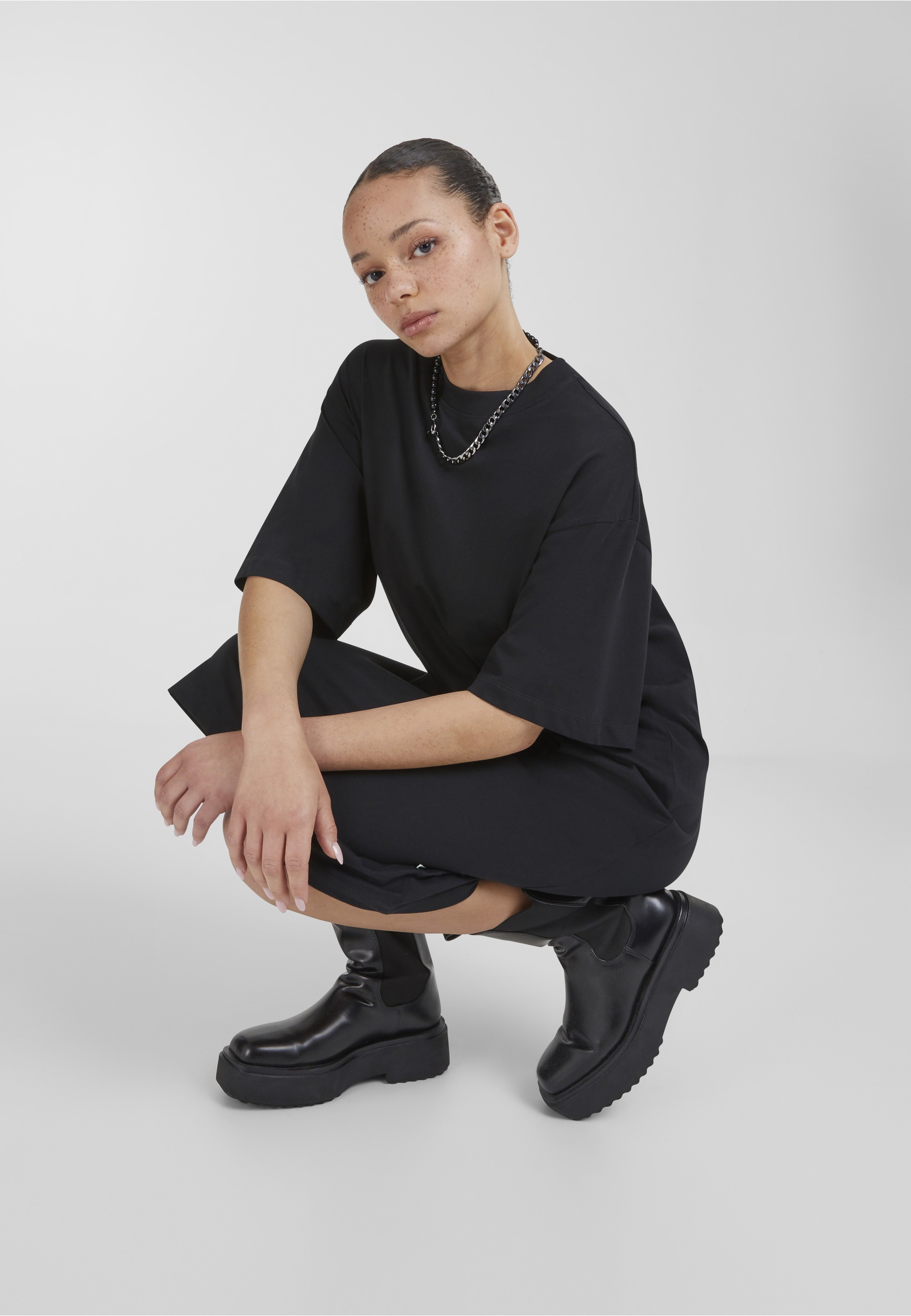 URBAN CLASSICS A-Linien-Kleid »Urban Classics Damen Ladies Organic Long Oversized Tee Dress« 1 Stk. tlg.