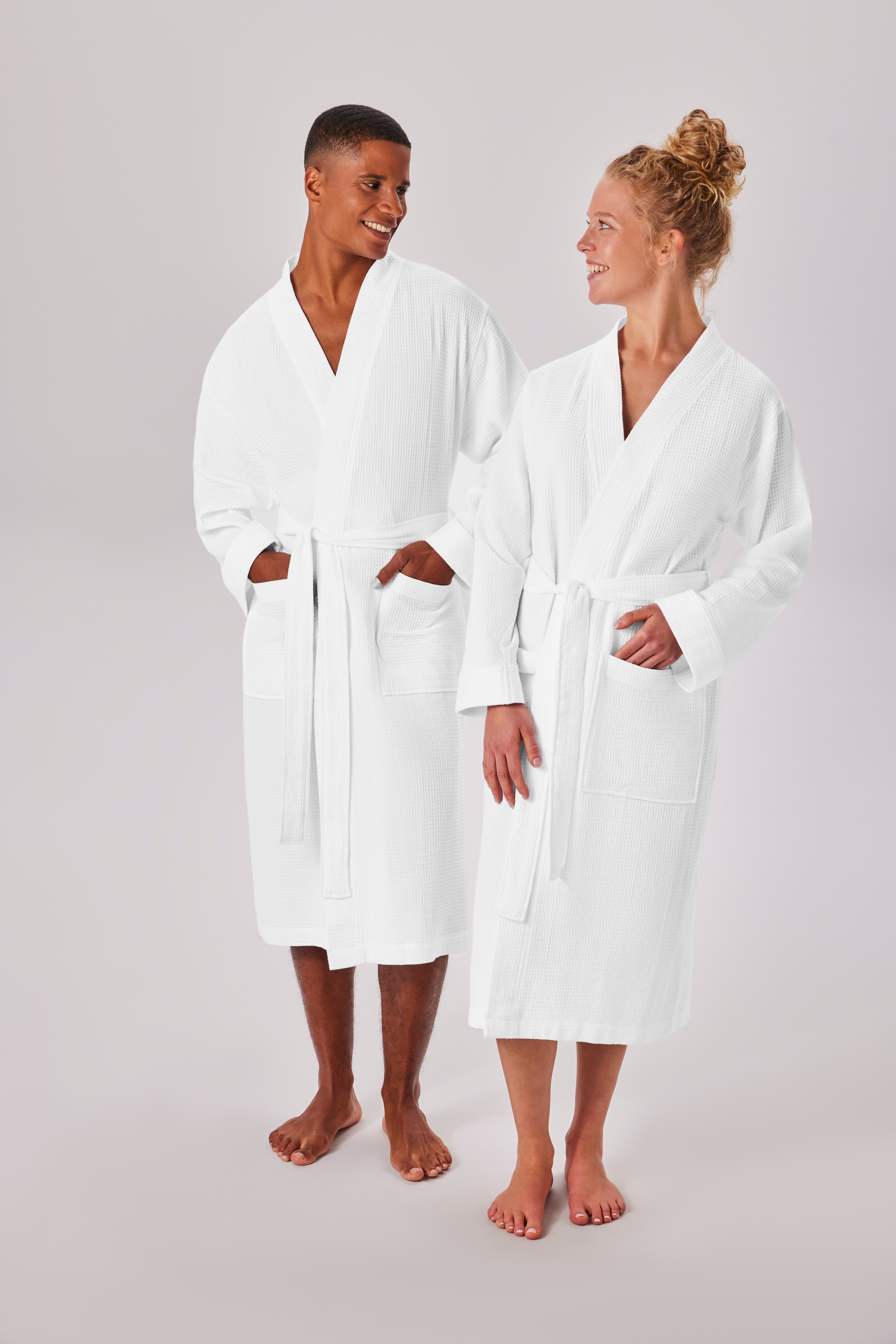 my home Unisex-Bademantel »Vanessa, ideal für Sauna & Spa, Hotelbademantel, Morgenmantel« 1 Stk. tlg., Taschen, Damen & Herren, Waffelpiqué, sehr leichte Qualität, S-3XL