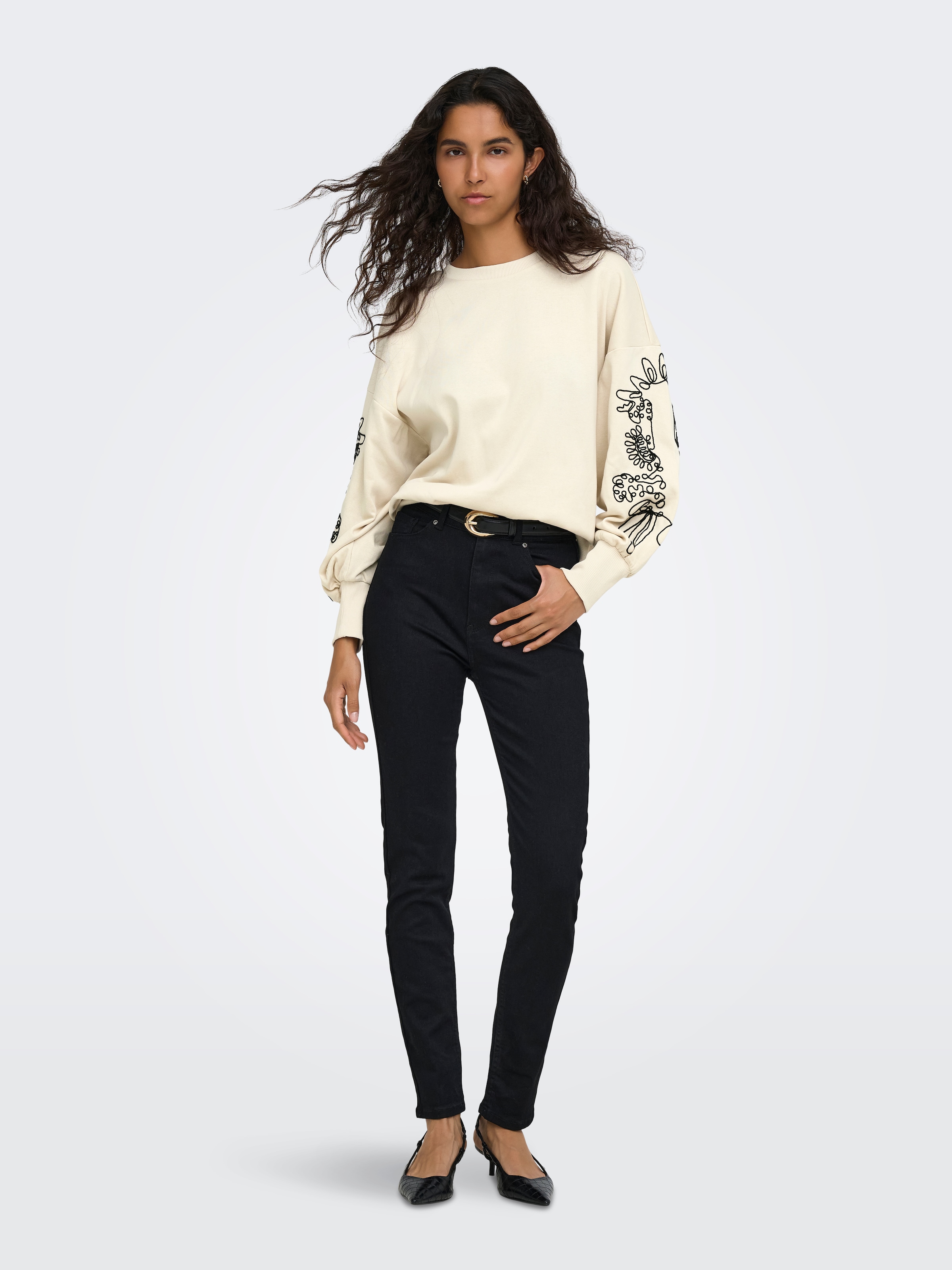 ONLY Sweatshirt »ONLBROOKE L/S O-NECK DETAIL SWT NOOS«
