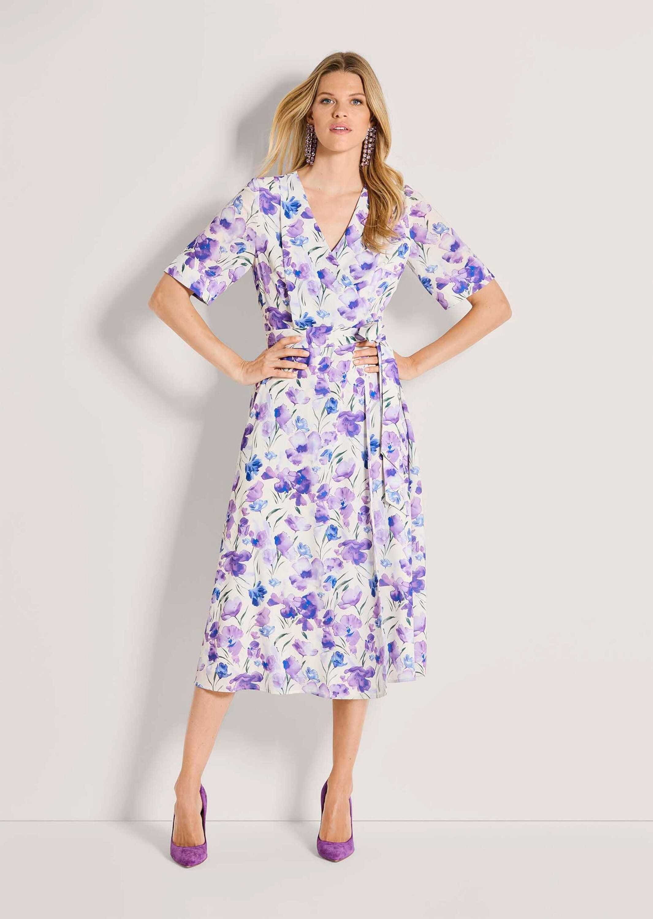 MADELEINE Midikleid »Wickelkleid Druckkleid mit floralem Print« Nahttasche Kleid in Wickelform und Bindeband, weiter Rockform und Rückenteil mit Passse