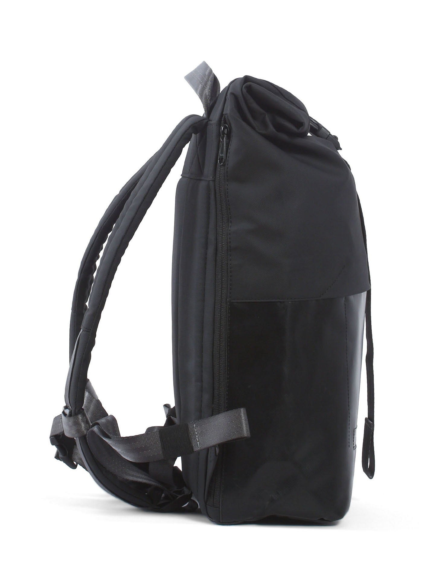 7clouds Laptoprucksack »Kira 7.1«, GRS (global recycling standard) zertifiziertes Material