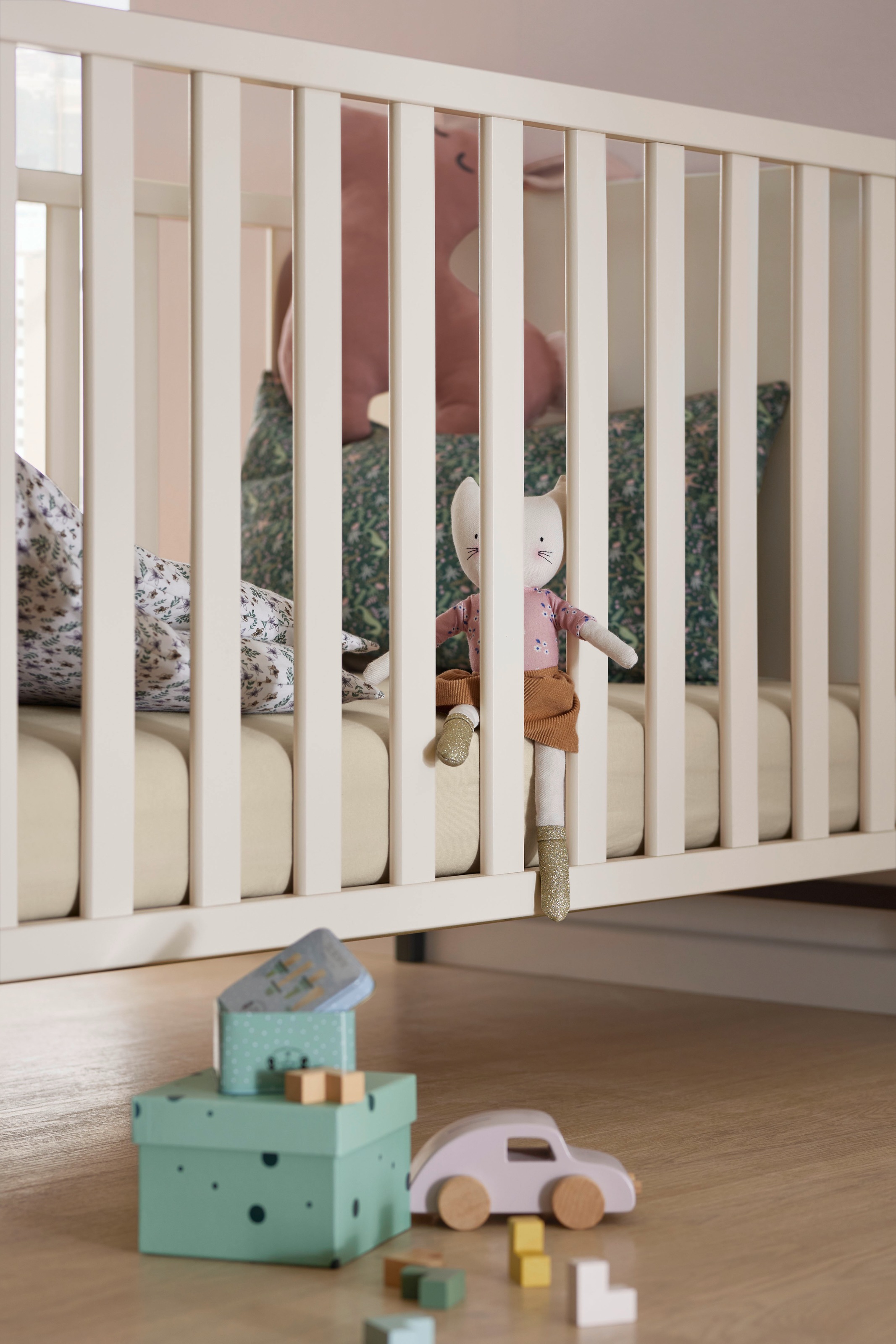 YUNY by PAIDI Babybett »LOVELY ALIV in Off-White«, Gitterbett höhenverstellbar, Kinderbett