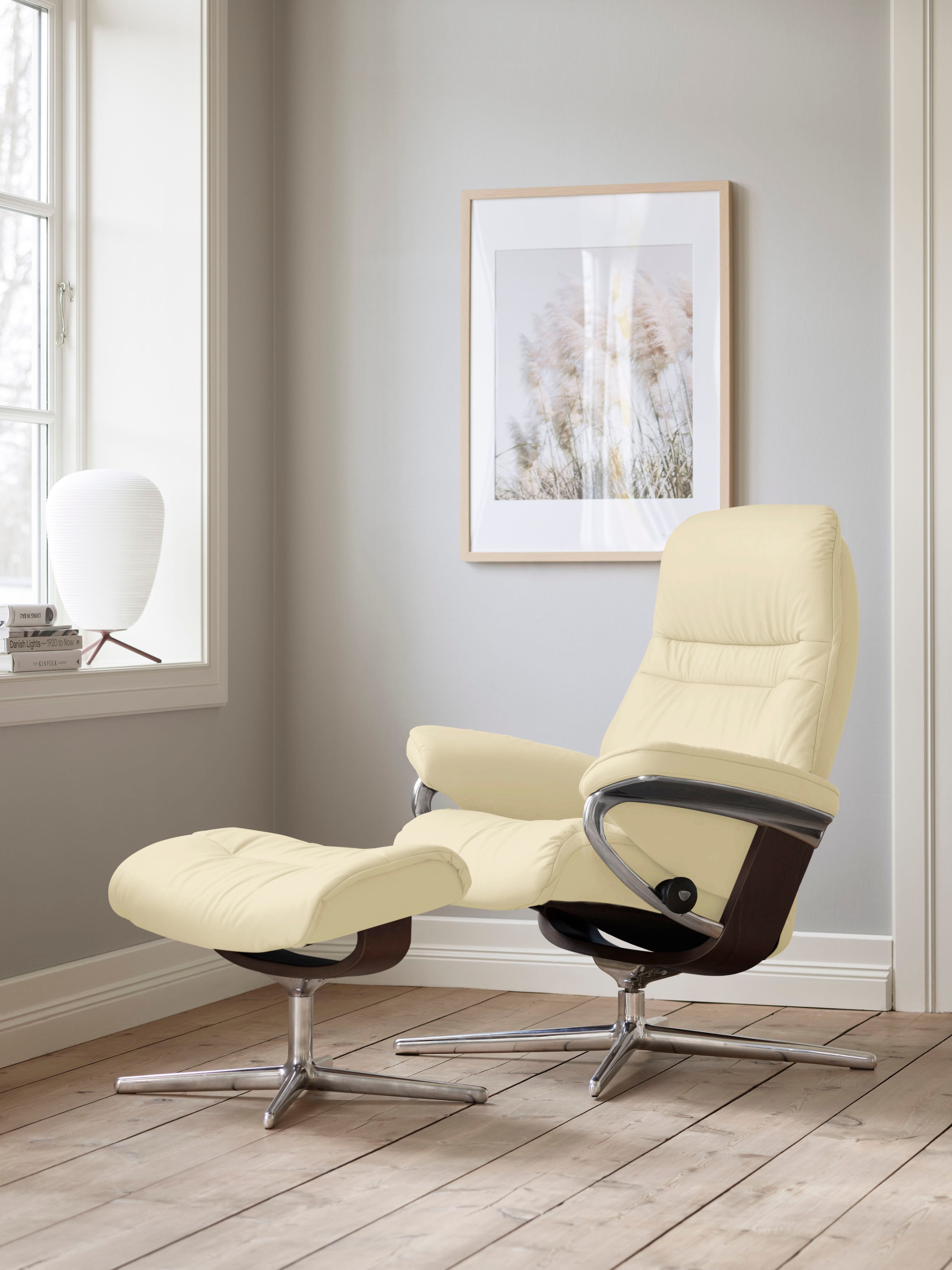 Stressless® Relaxsessel »Sunrise«, (Set, Relaxsessel mit Hocker), mit Hocker, mit Cross Base, Größe S, M & L, Holzakzent Braun
