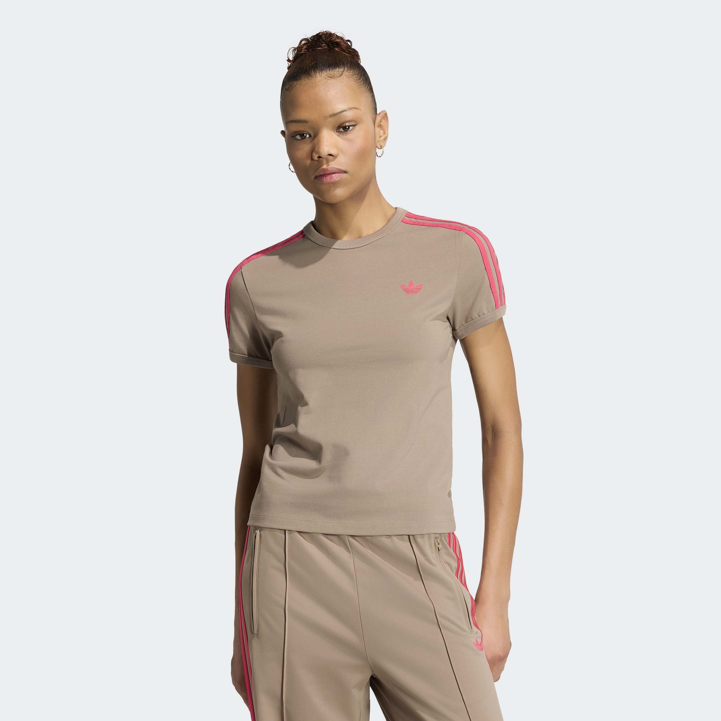 adidas Originals T-Shirt "3-STREIFEN, SCHMAL GESCHNITTEN" sanft anliegende Passform, ohne Verschluss, für sportlichen Look