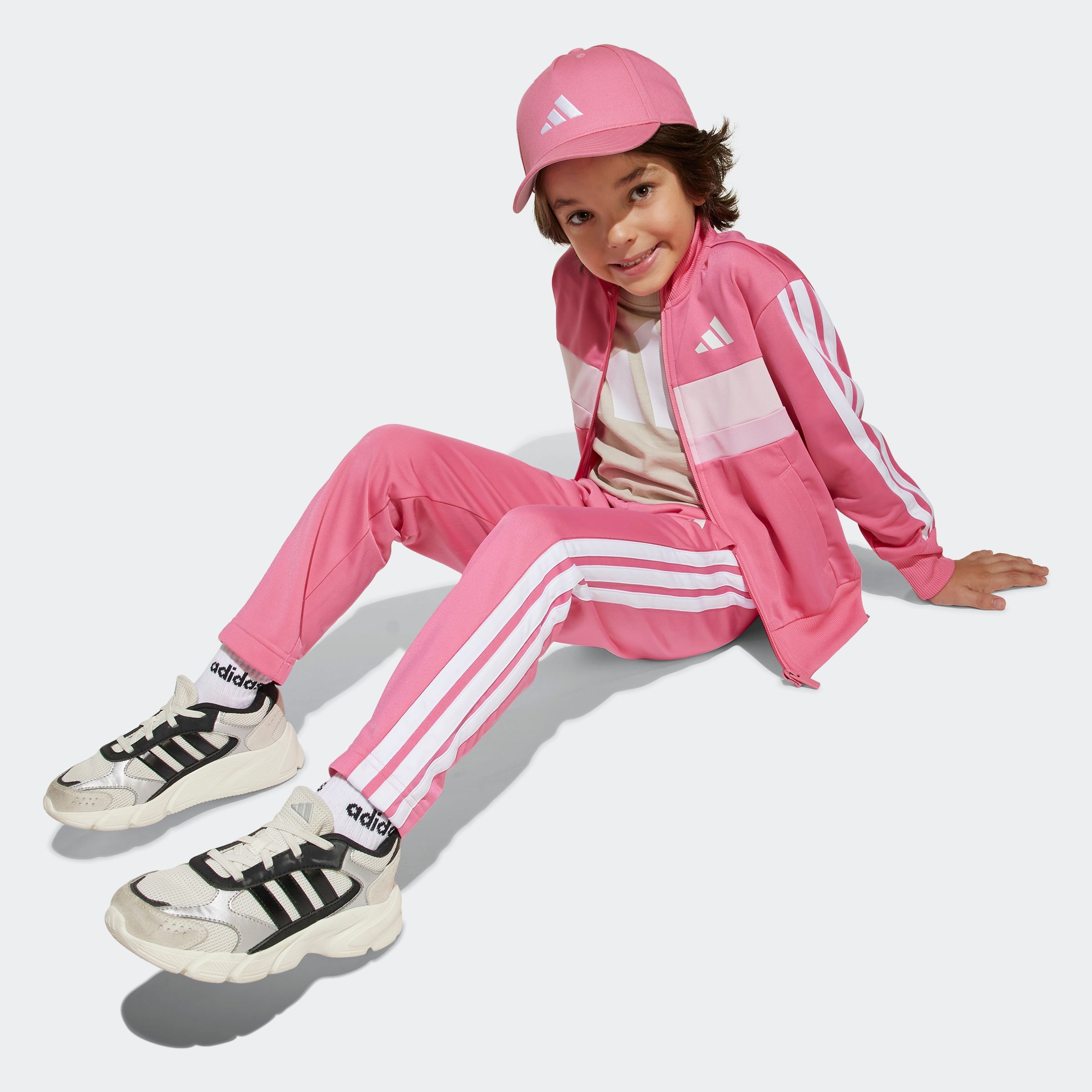 adidas Sportswear Trainingsanzug "SEASONAL ESSENTIALS TIBERIO 3-STREIFEN TRICOT KIDS" 2 Stk.