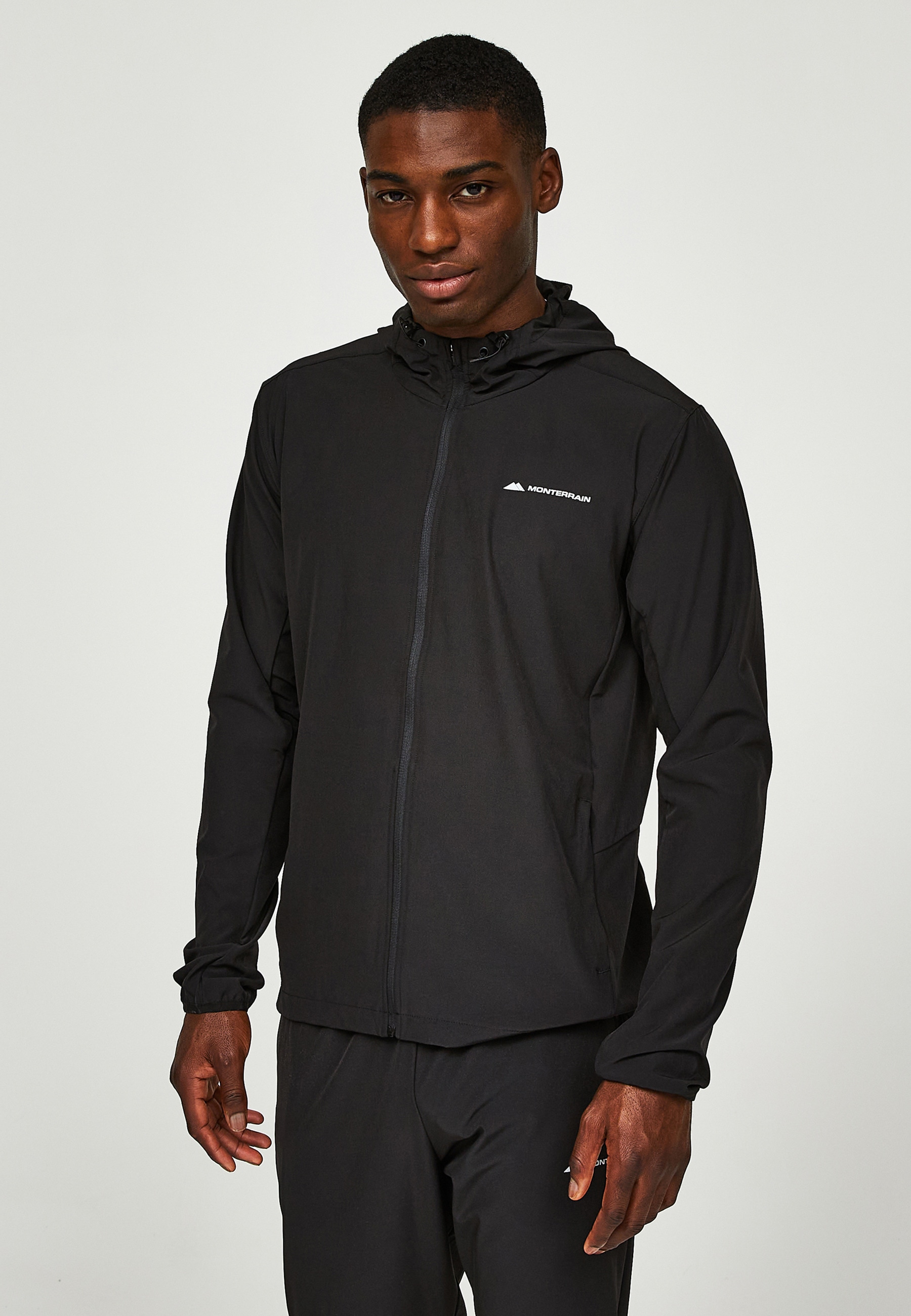 Monterrain Langmantel »Monterrain FORM WOVEN RUNNING JACKET«