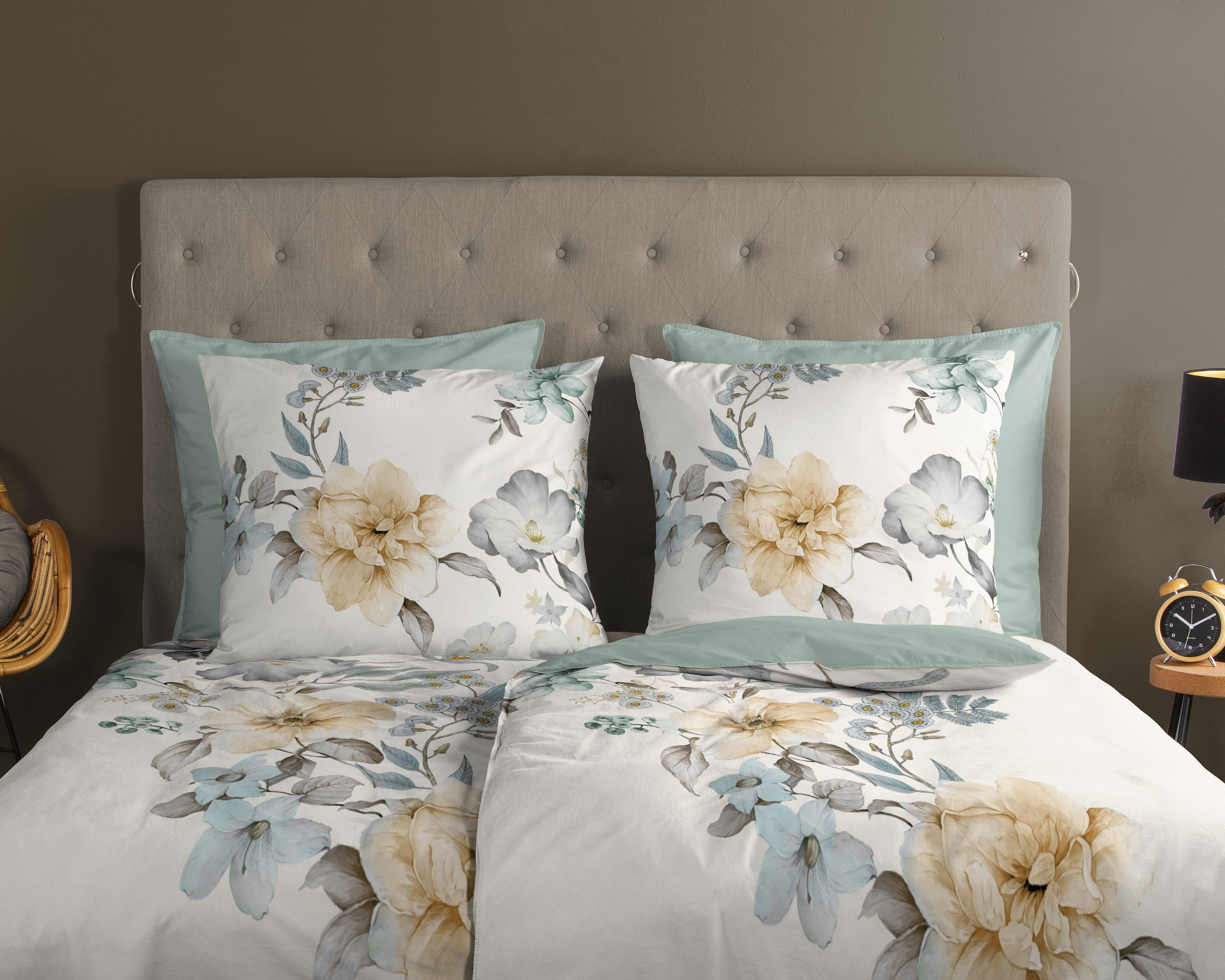 Thumbnail - good morning Wendebettwäsche "Celina1" 3 Stk. tlg. Baumwolle, 135x200, Reißverschluss, Wendeoptik, Simple, Blumen, Grün