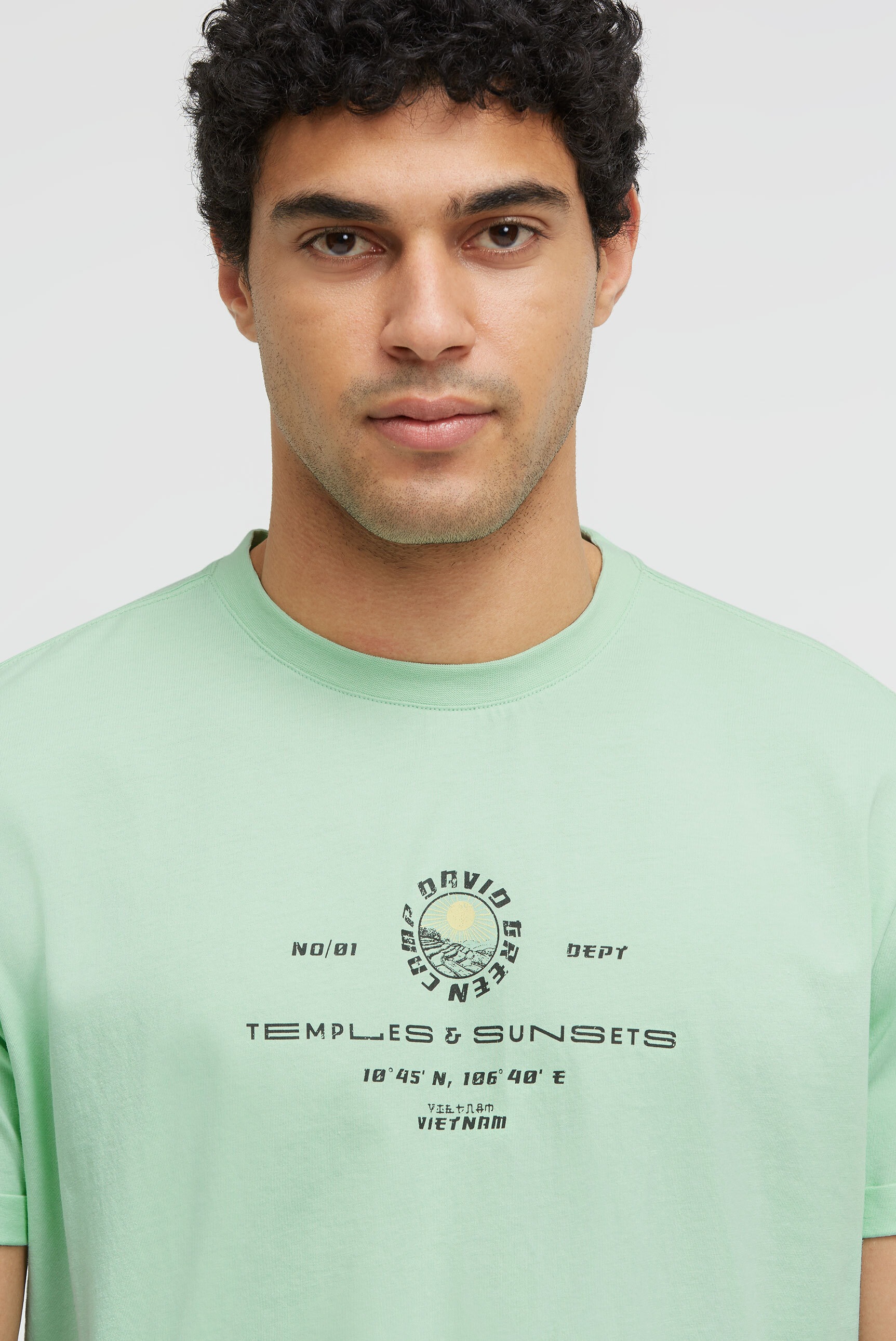 CAMP DAVID Rundhalsshirt mit fixierten Turn-Up-Ärmeln