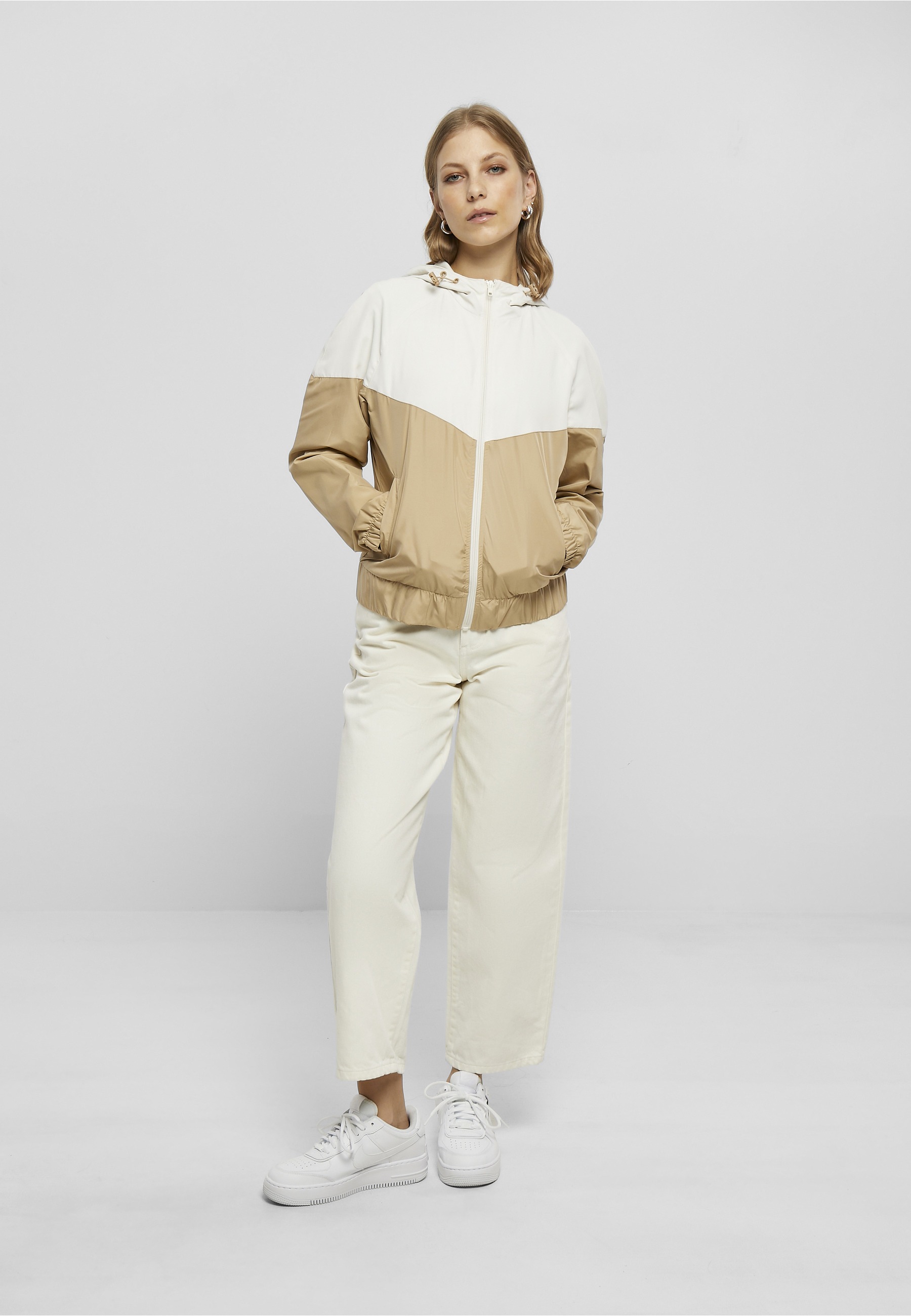 URBAN CLASSICS Anorak »Urban Classics Damen Ladies Arrow Windbreaker« 1 Stk. tlg. mit Kapuze