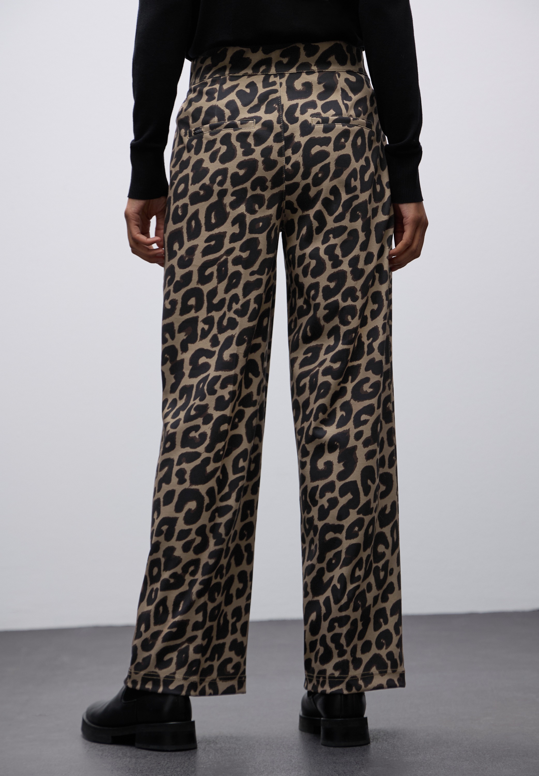STREET ONE Stoffhose mit Leo-Print günstig online kaufen