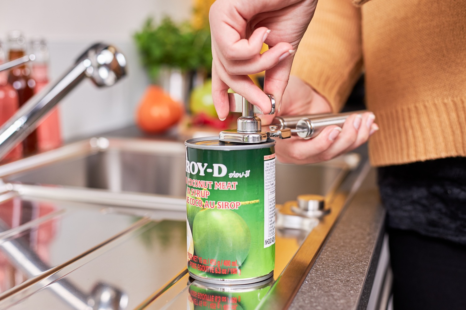 Thumbnail - RÖSLE Dosenöffner Öffnen ohne scharfe Kanten, Deckel wiederverschließbar, Edelstahl