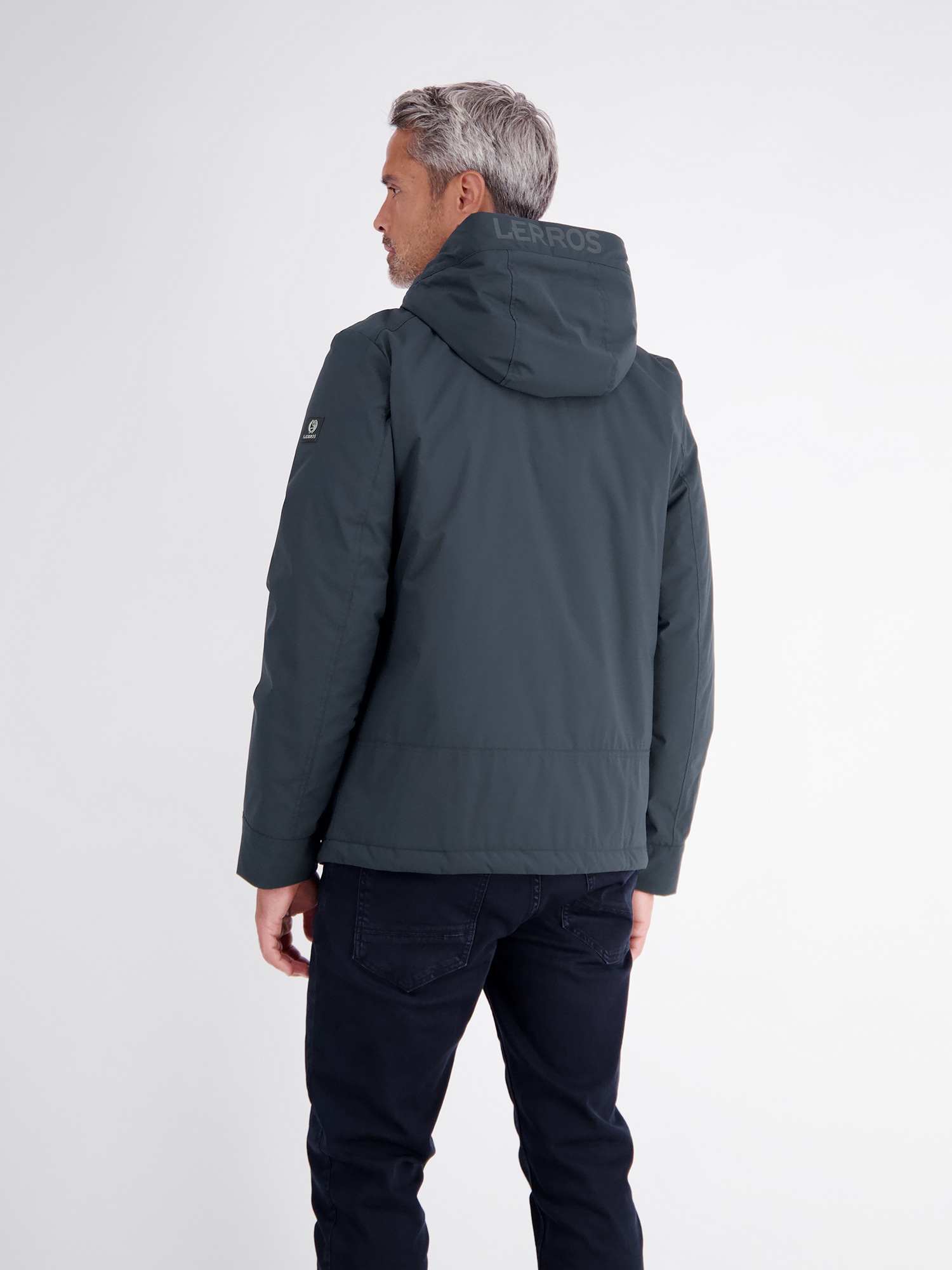 LERROS Outdoorjacke »Sportive Jacke aus wind- und wasserabweisender Kunstfaser« mit Kapuze