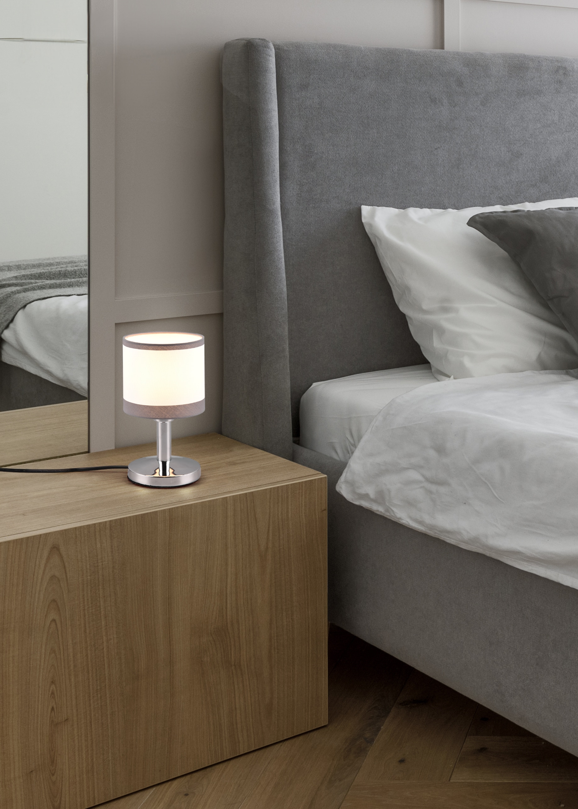 REALITY Leuchten Schreibtischlampe »DAVOS, Tischleuchte exkl 1xE14 max 10W On/Off Touch Steuerung«, 1 flammig, Leuchtmittel E14 | Leuchtmittel wechselbar, Nachttischlampe Höhe 22cm mit Touchfunktion und Stoffschirm Ø12 cm