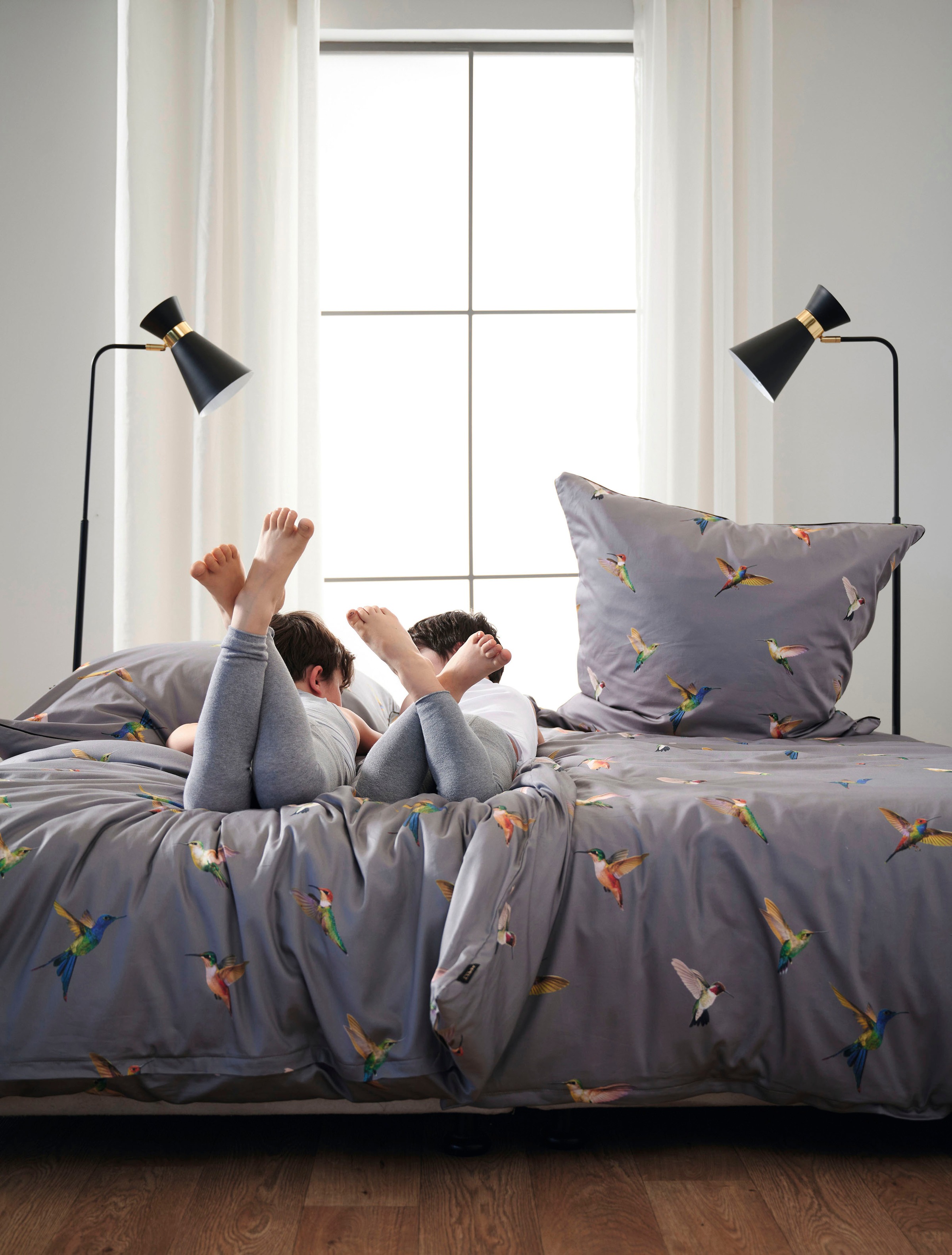 APELT Bettwäsche "Kolibri" 2 Stk. tlg. stylische bunte Vögel günstig online kaufen