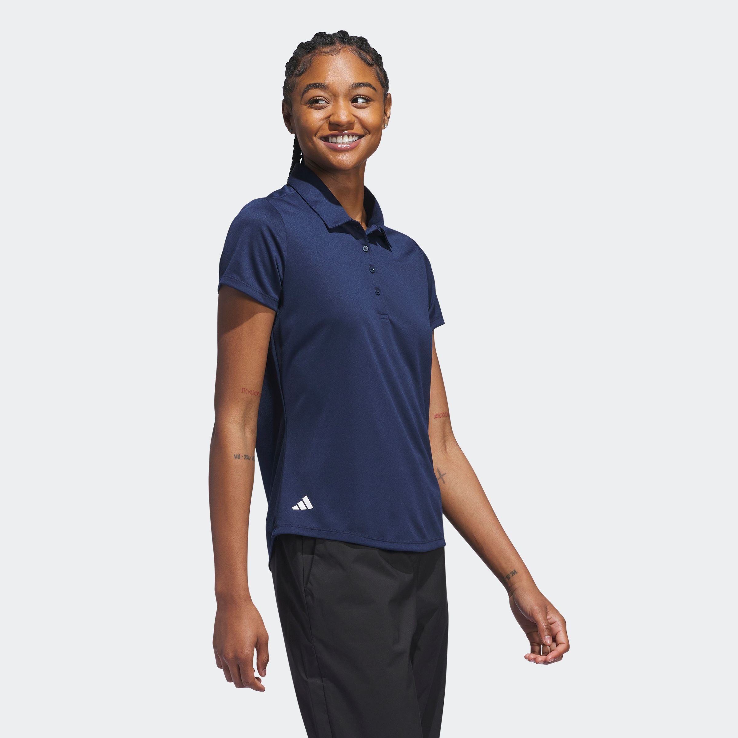 adidas Performance Poloshirt "SOLID PERFORMANCE SLEEVE FÜR DAMEN" mit Druckknopfverschluss, aus Polyester, leichtes Pikeematerial