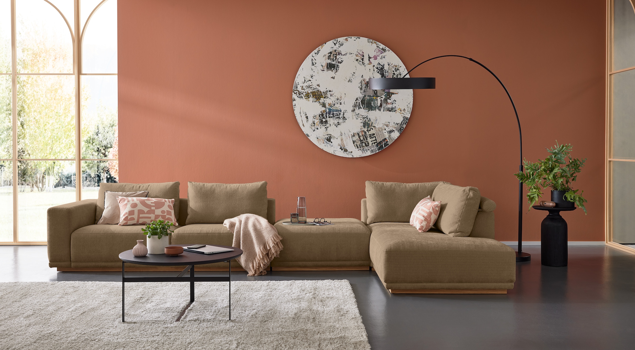 Musterring Wohnlandschaft "JustB PM200 bequem, wahlw. Sitzvorzug, Breite 395cm, Holzsockel" Anreihsofa Armlehne links, Eckteil rechts und Hocker. Ohne Sitzvorzug
