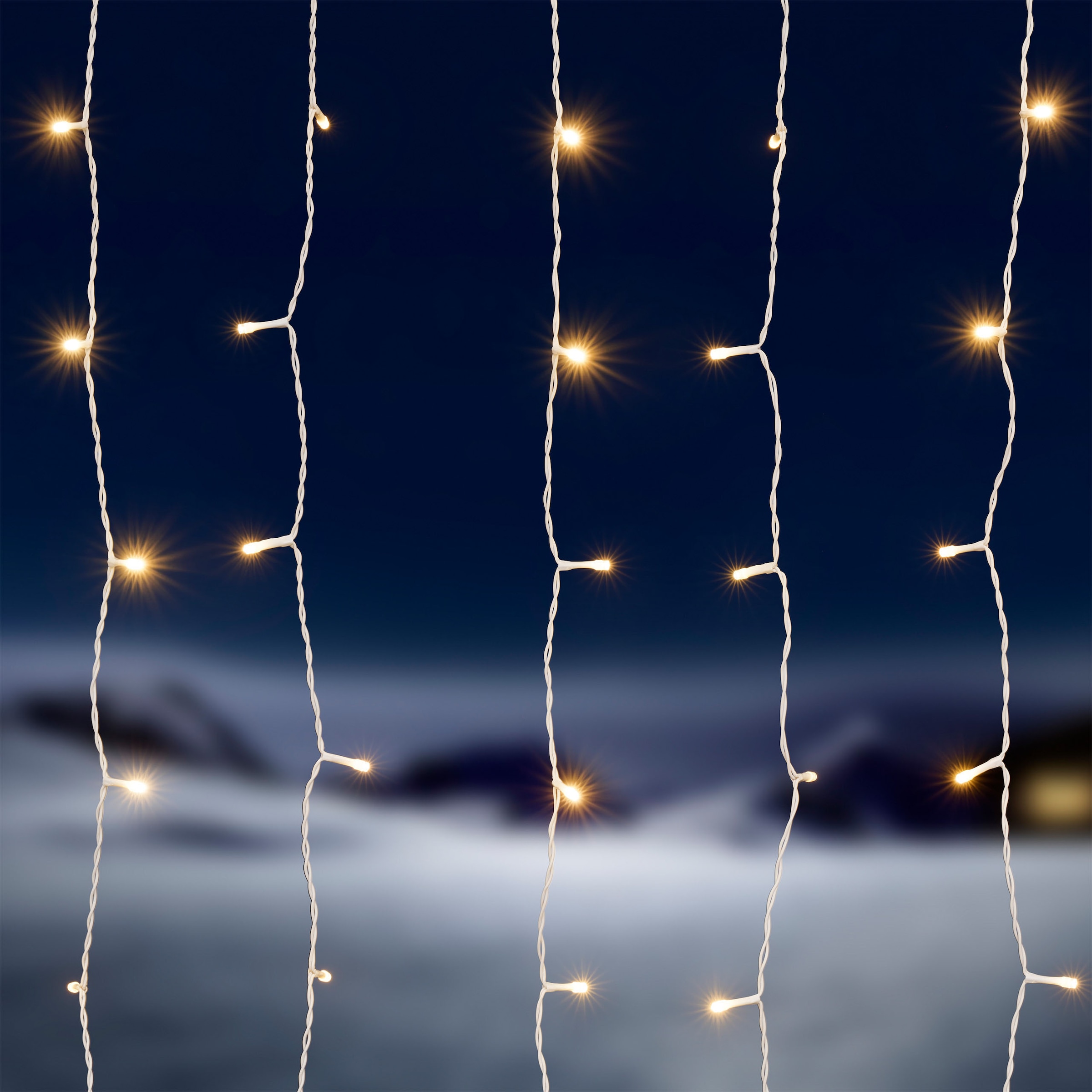 OTTO home LED-Lichtervorhang »mit 100/200/400 o. 600 LEDs, warmweiß, Timer, Indoor, Outdoor, Garten« weiße Kabelfarbe, IP44, Timer, 5 m Zuleitung, innen, außen, Balkon
