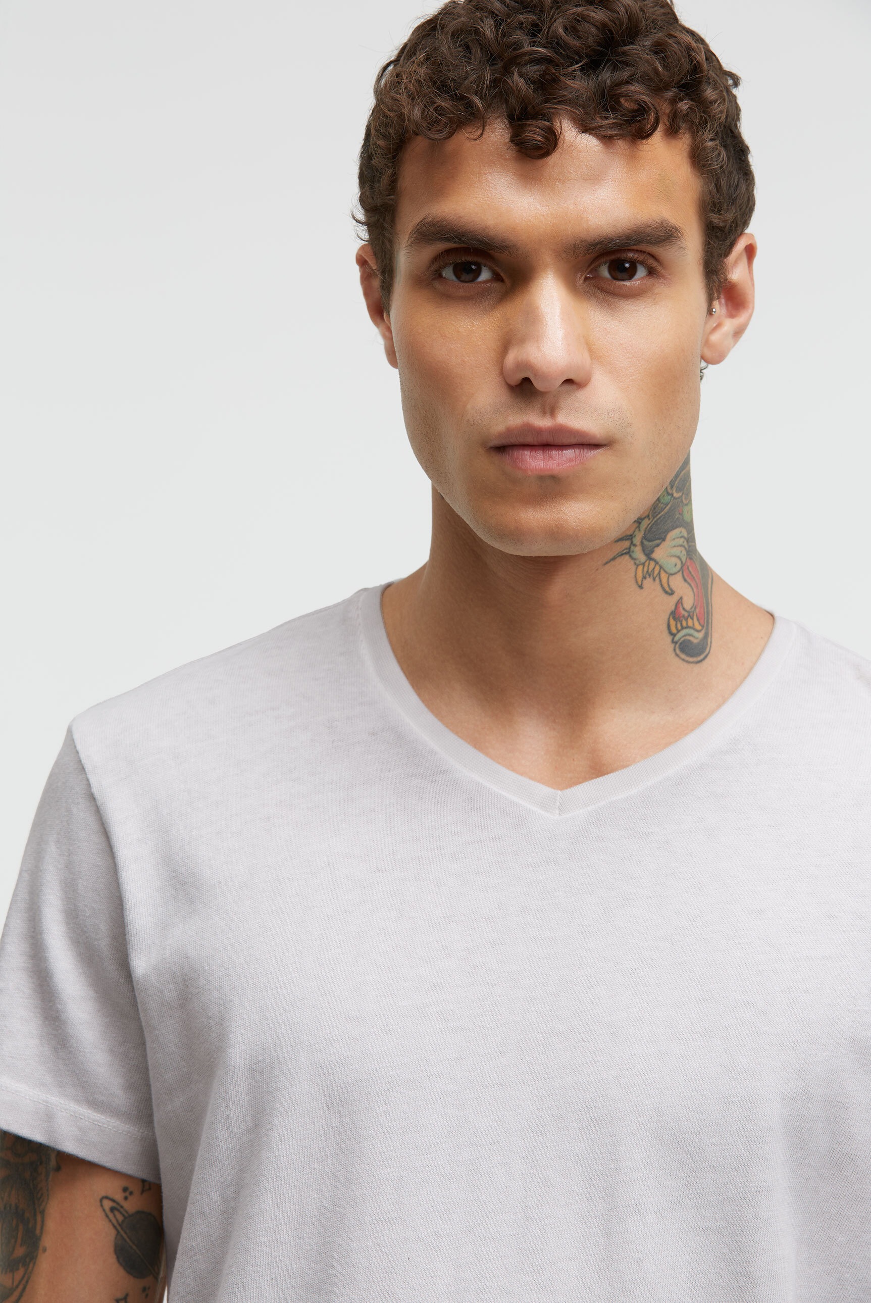 V-Shirt CMPD, Herren, Gr. M, stone, Single Jersey, Material: 100% Baumwolle, unifarben, regular fit normal, V-Ausschnitt, eingesetzt gerader Abschluss, Shirts, aus Baumwolle 3