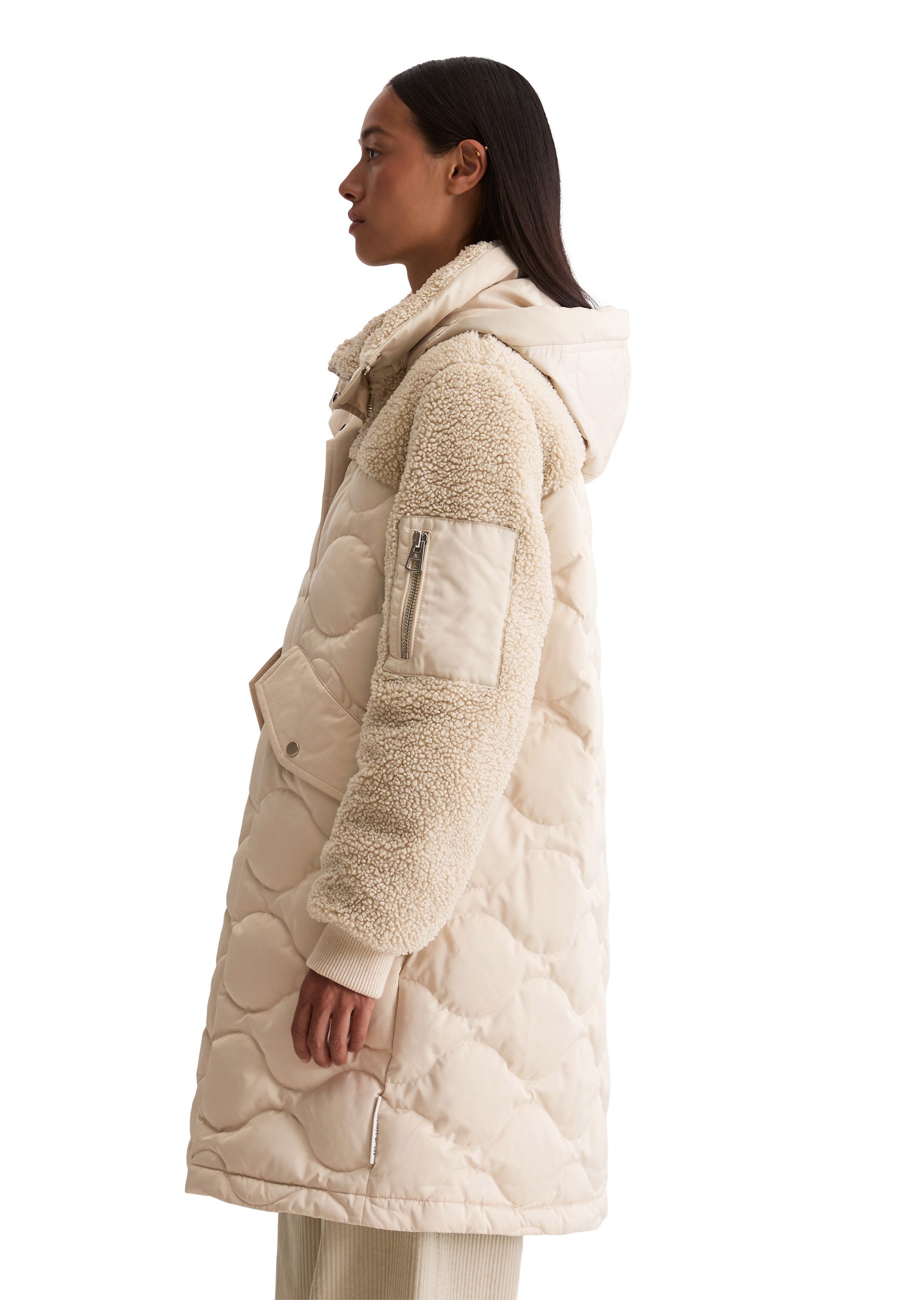 Marc OPolo Daunenjacke "mit lässigen Teddyplüsch-Details" mit Kapuze günstig online kaufen