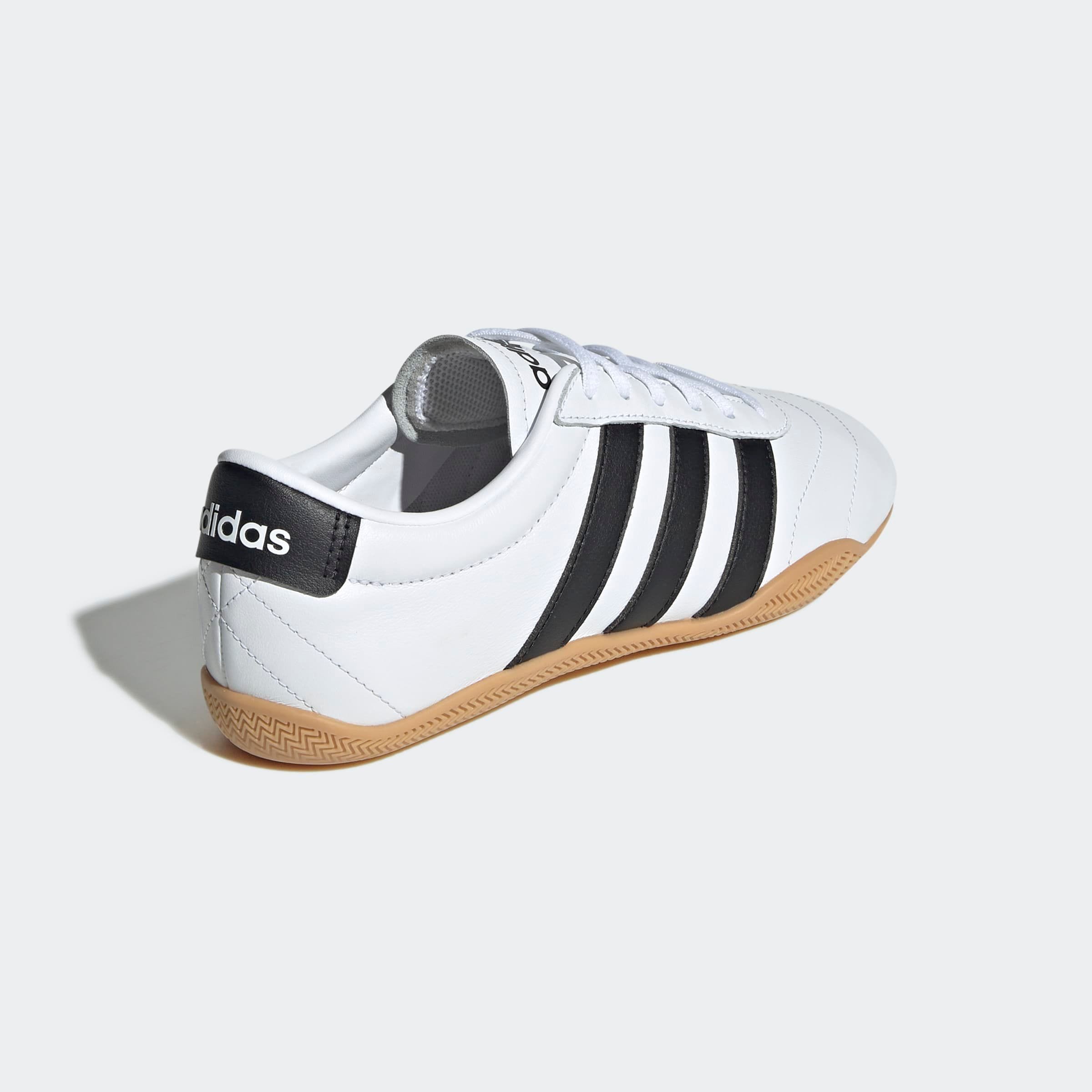 adidas Sportswear Sneaker »GRAND COURT LO E«, Design auf den Spuren des adidas Superstar