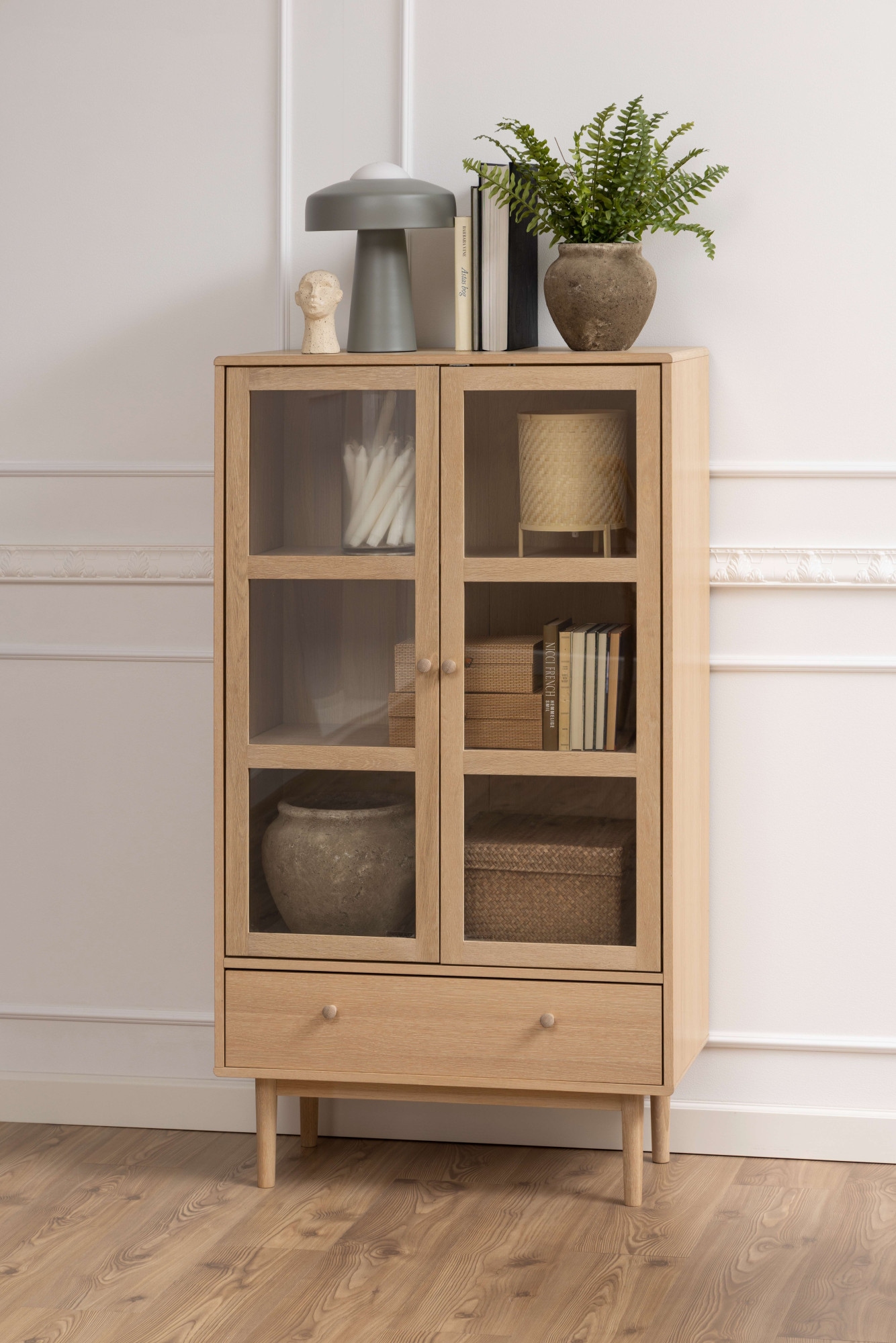 ACTONA GROUP Vitrine »Aston«, Schrank, 2 Glastüren, 2 Einlegeböden, 1 Schublade, Eiche Furnier