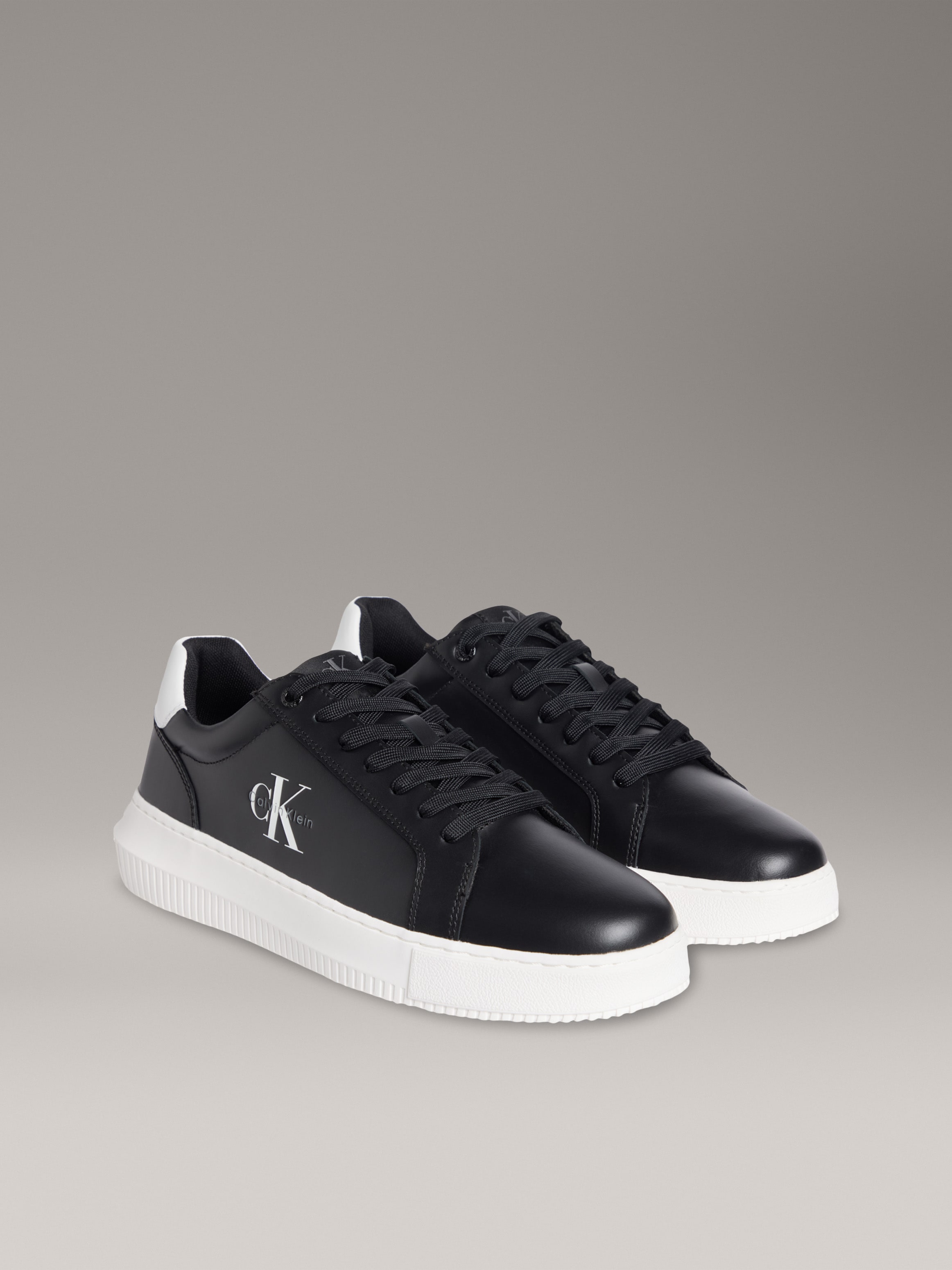 Calvin Klein Jeans Sneaker »CHUNKY CUPSOLE MONO LTH«, Schnürschuh, Halbschuh, Freizeitsneaker mit seitlichem Logo