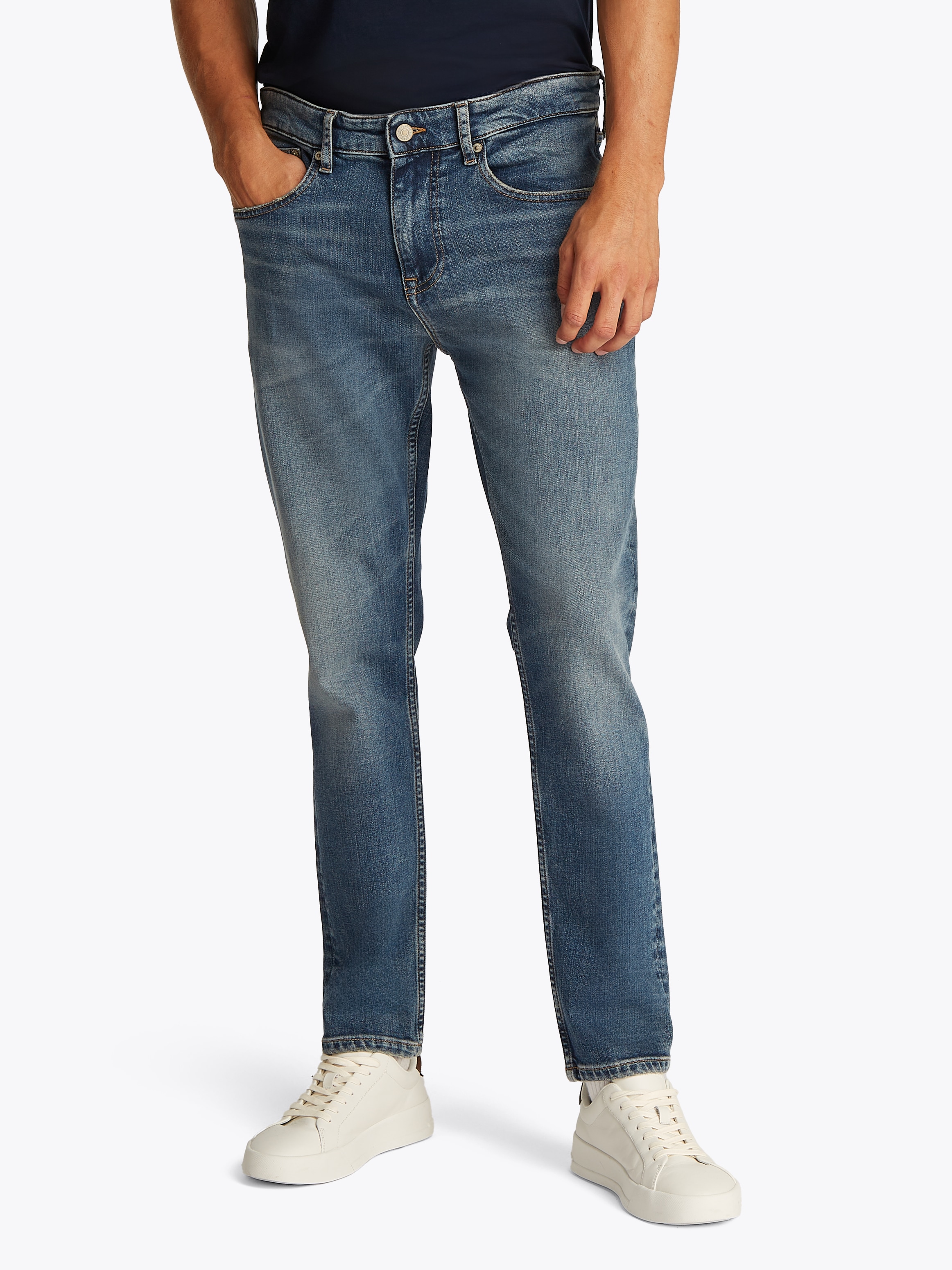 Tommy Jeans Slim-fit-Jeans "Austin Slim Tapered", zum Knöchel hin schmaler günstig online kaufen