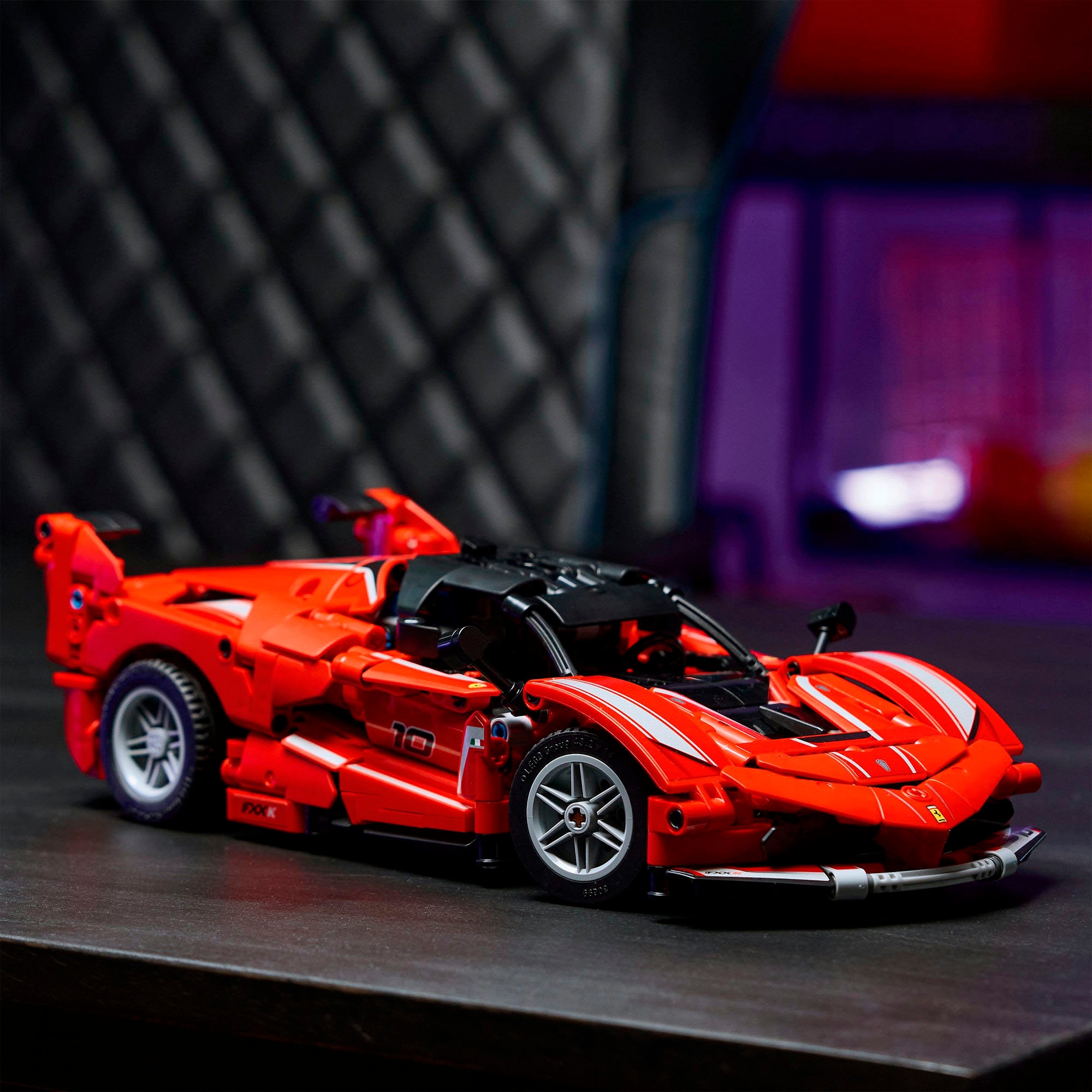 LEGO® Konstruktionsspielsteine »Ferrari FXX K (42212), LEGO Technic«, (897 St.), Made in Europe