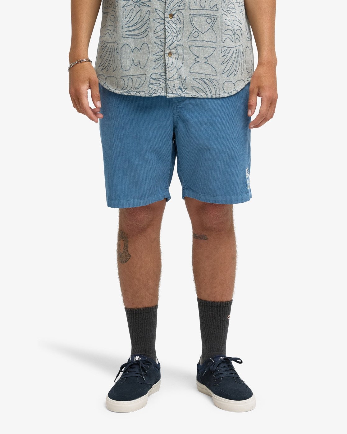 Billabong Shorts "LARRY CORD" sportlicher Stil, für sportliche Aktivitäten, aus Baumwolle