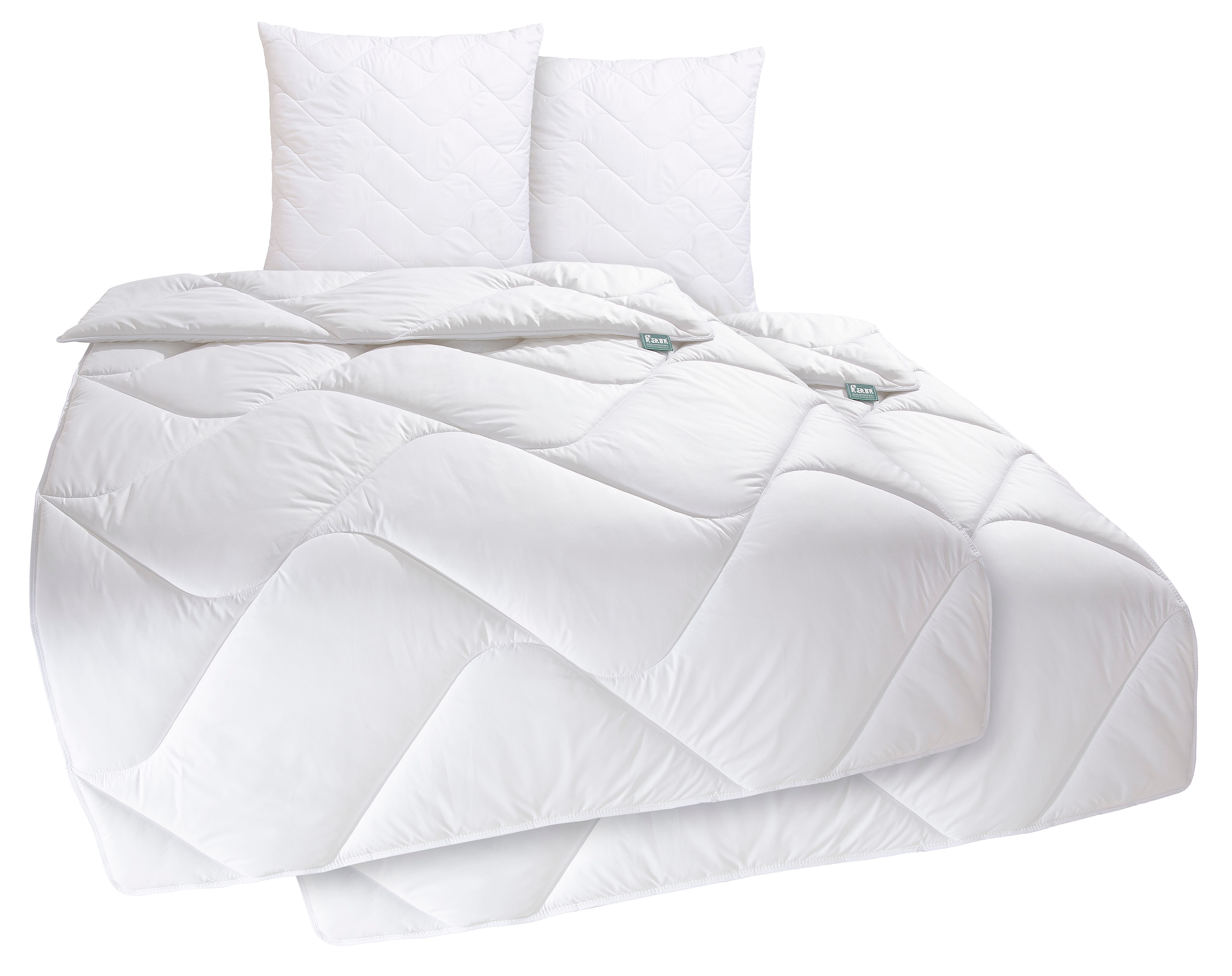 Microfaserbettdecke + Kopfkissen FAN, weiß, Bettdecken Bezug: 100% Polyester. Kopfkissen Bezug: 100% Polyester. Steppfüllung: 100% Polyester.