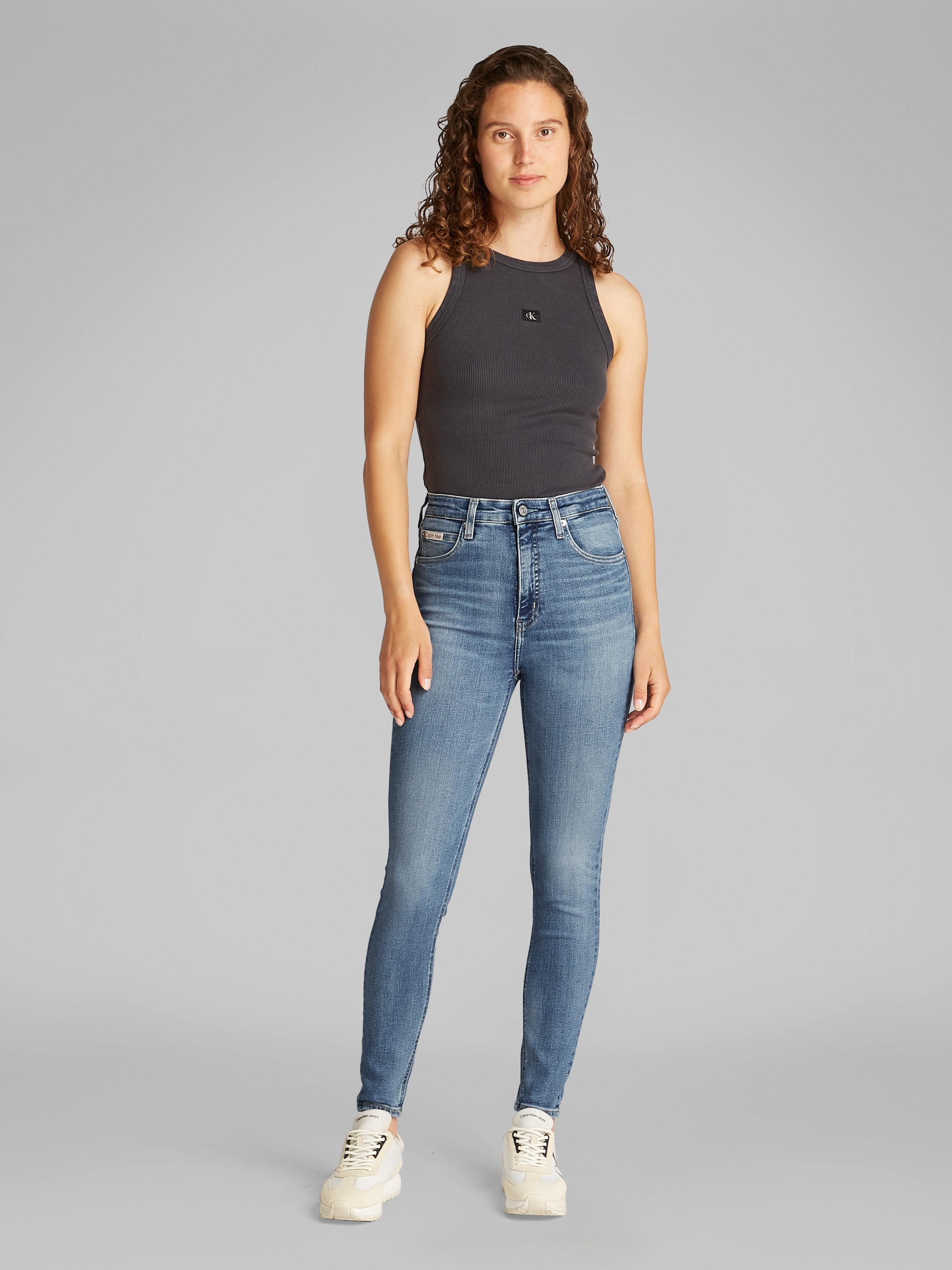 Calvin Klein Jeans Skinny-fit-Jeans »HIGH RISE SUPER SKINNY ANKLE«, in blauer Waschung