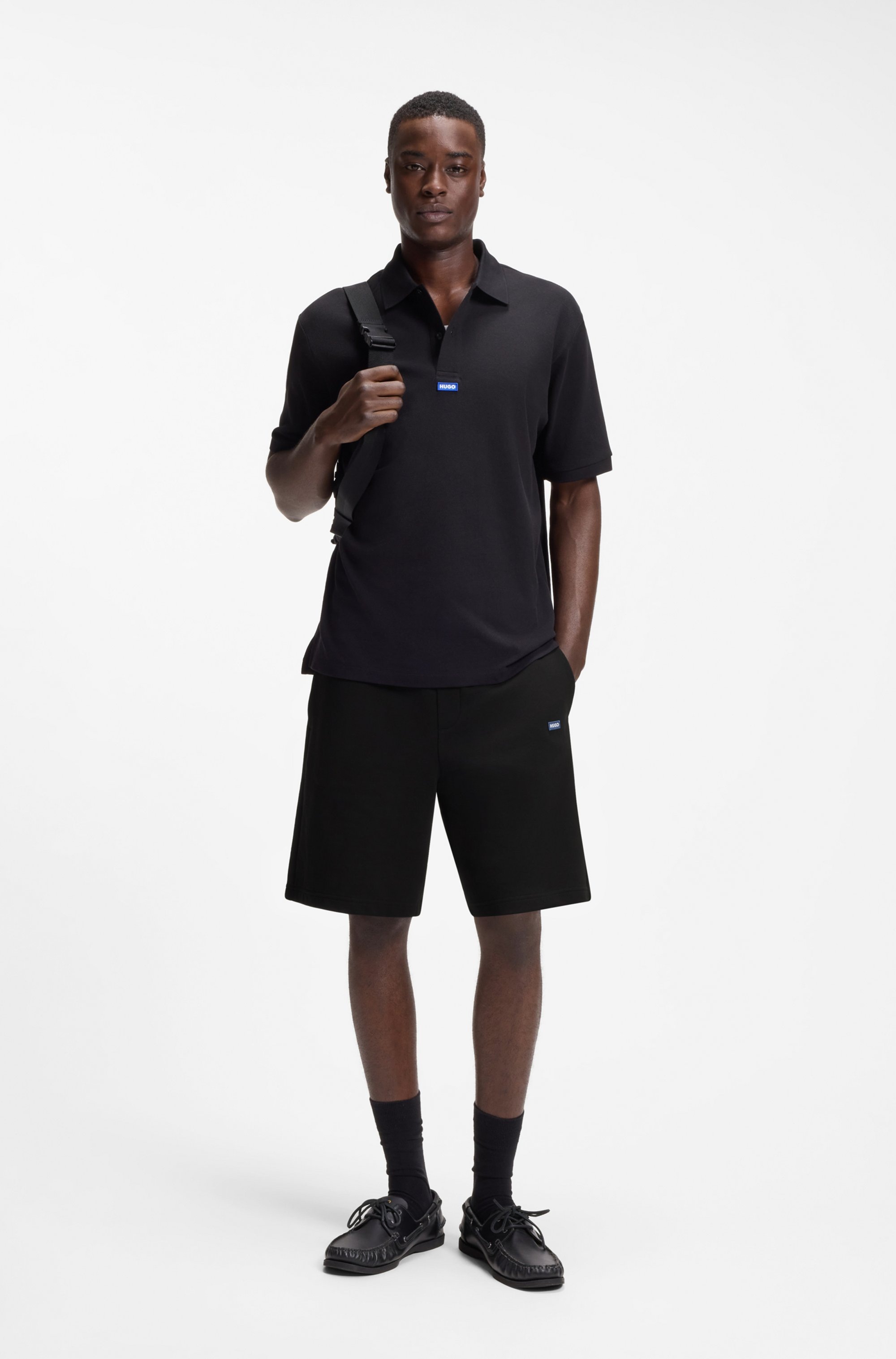 HUGO Sweatshorts »Nasensio«  mit Markenlabel